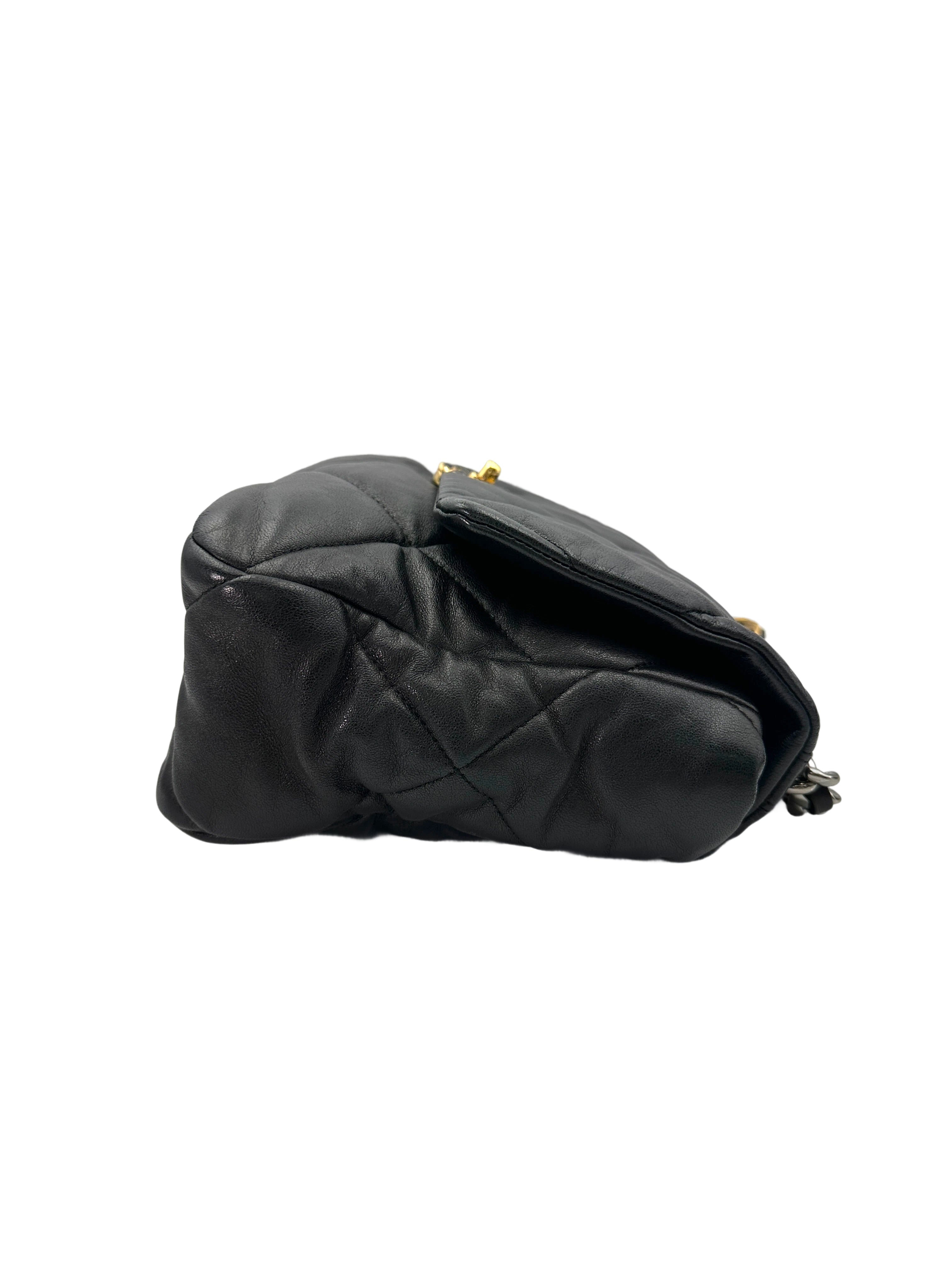 Chanel 19Bag Black Quilted Leather Flap Bag With Gold Hardware(29***55) CC1879