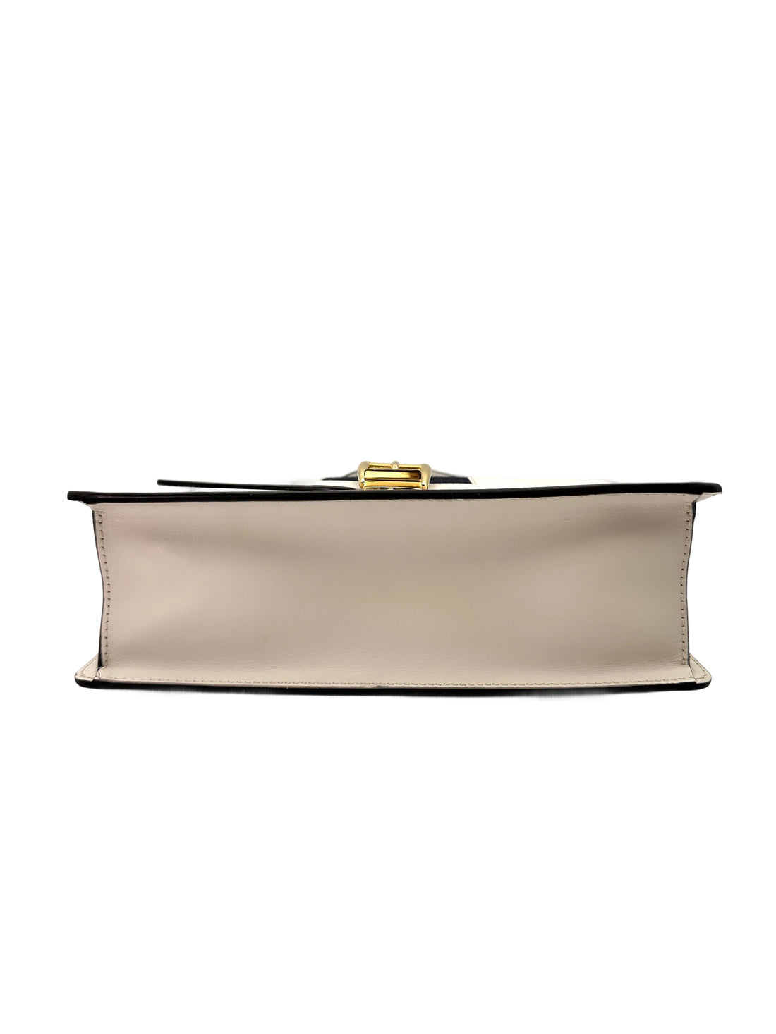 Gucci Sylvie White Leather Medium Size Shoulder Bag GG910