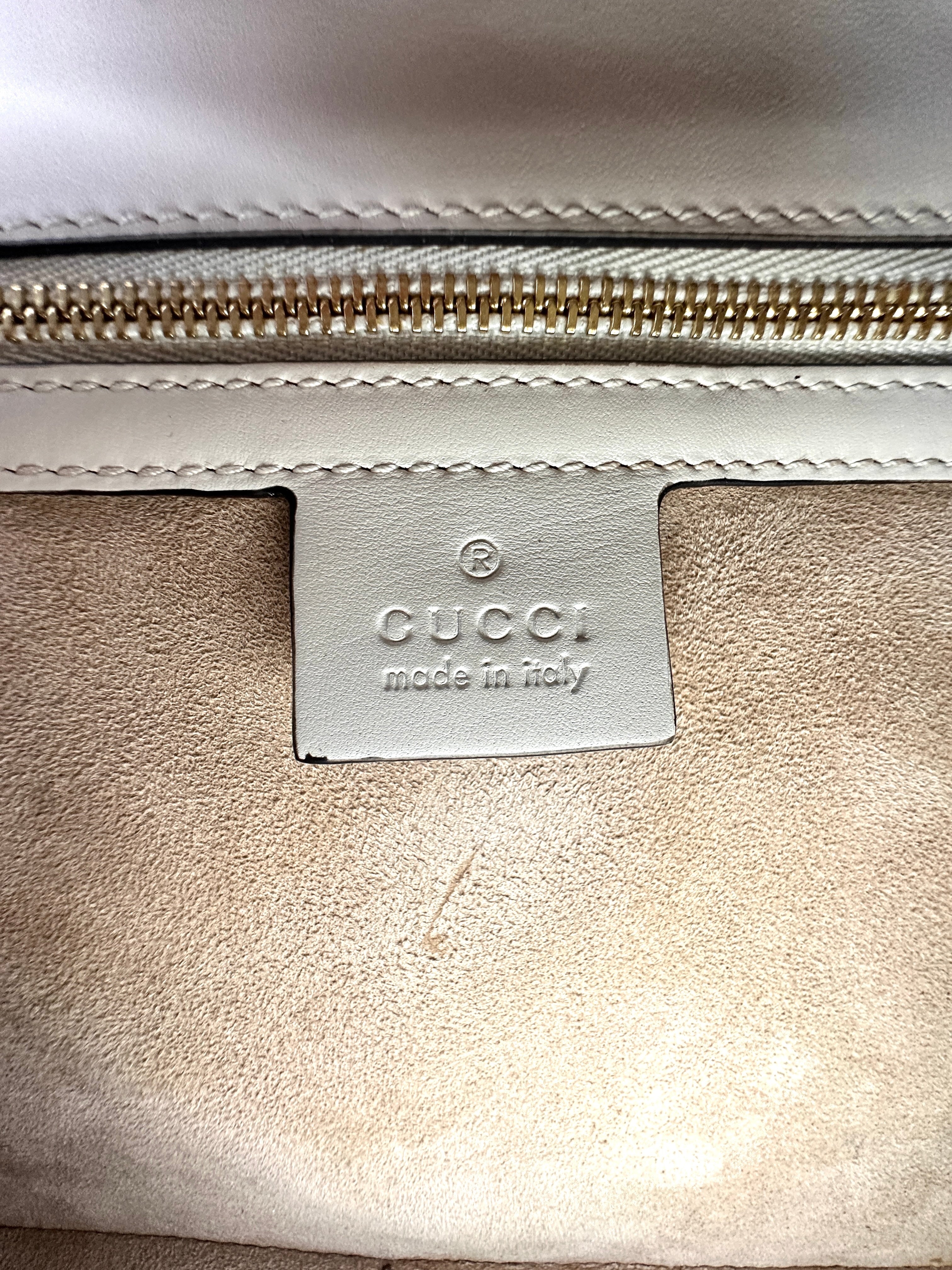 Gucci Sylvie White Leather Medium Size Shoulder Bag GG910