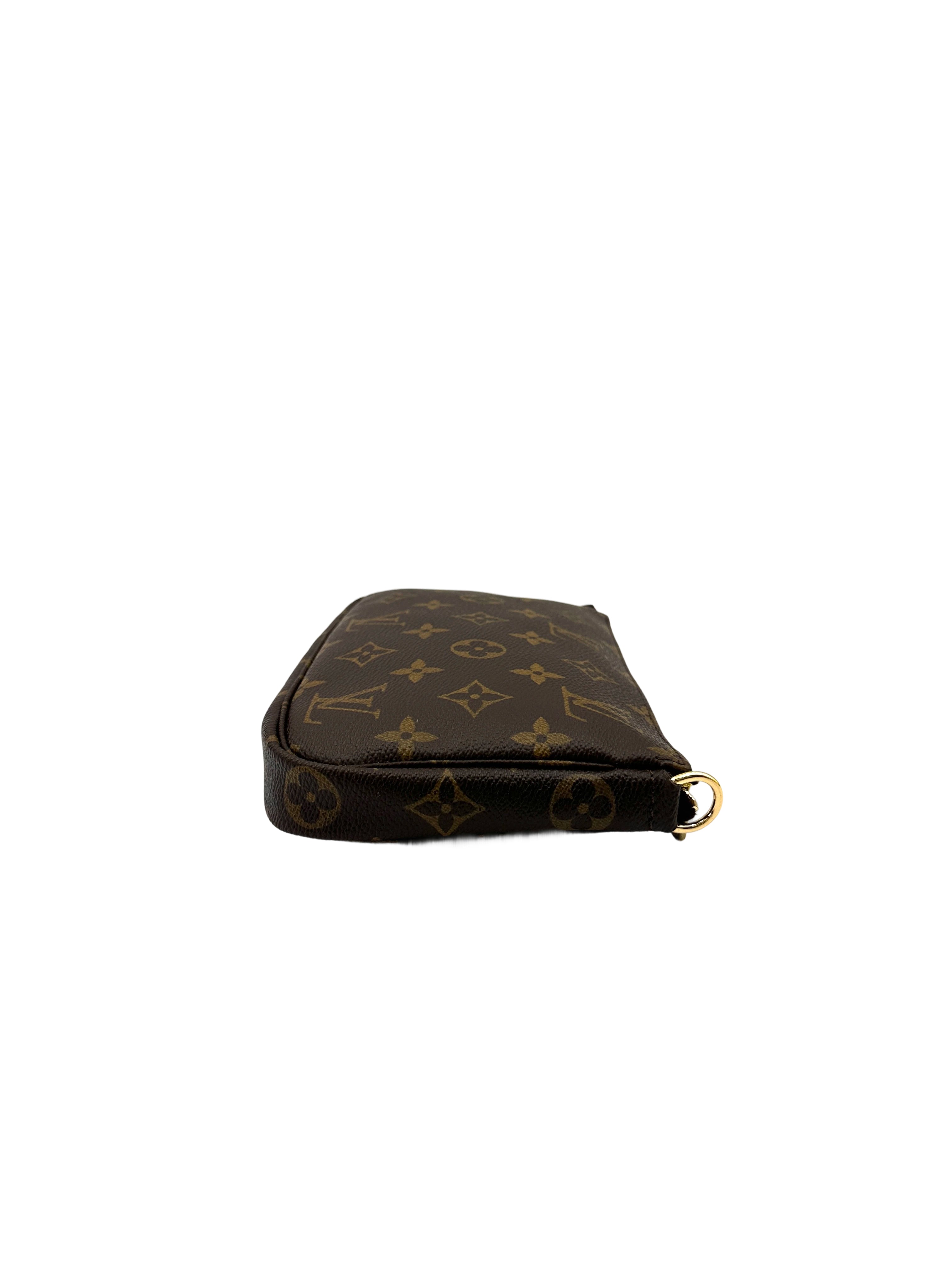 Louis Vuitton Monogram Canvas Pochette Accessoires LV2597