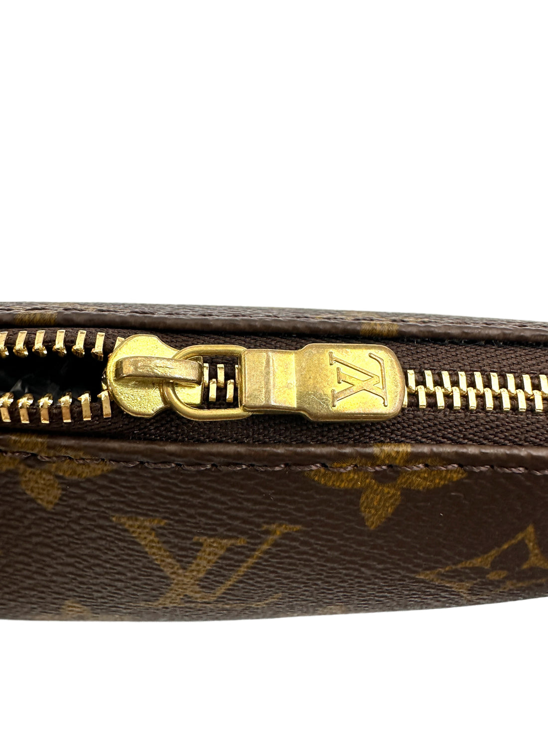 Louis Vuitton Monogram Canvas Pochette Accessoires LV2597