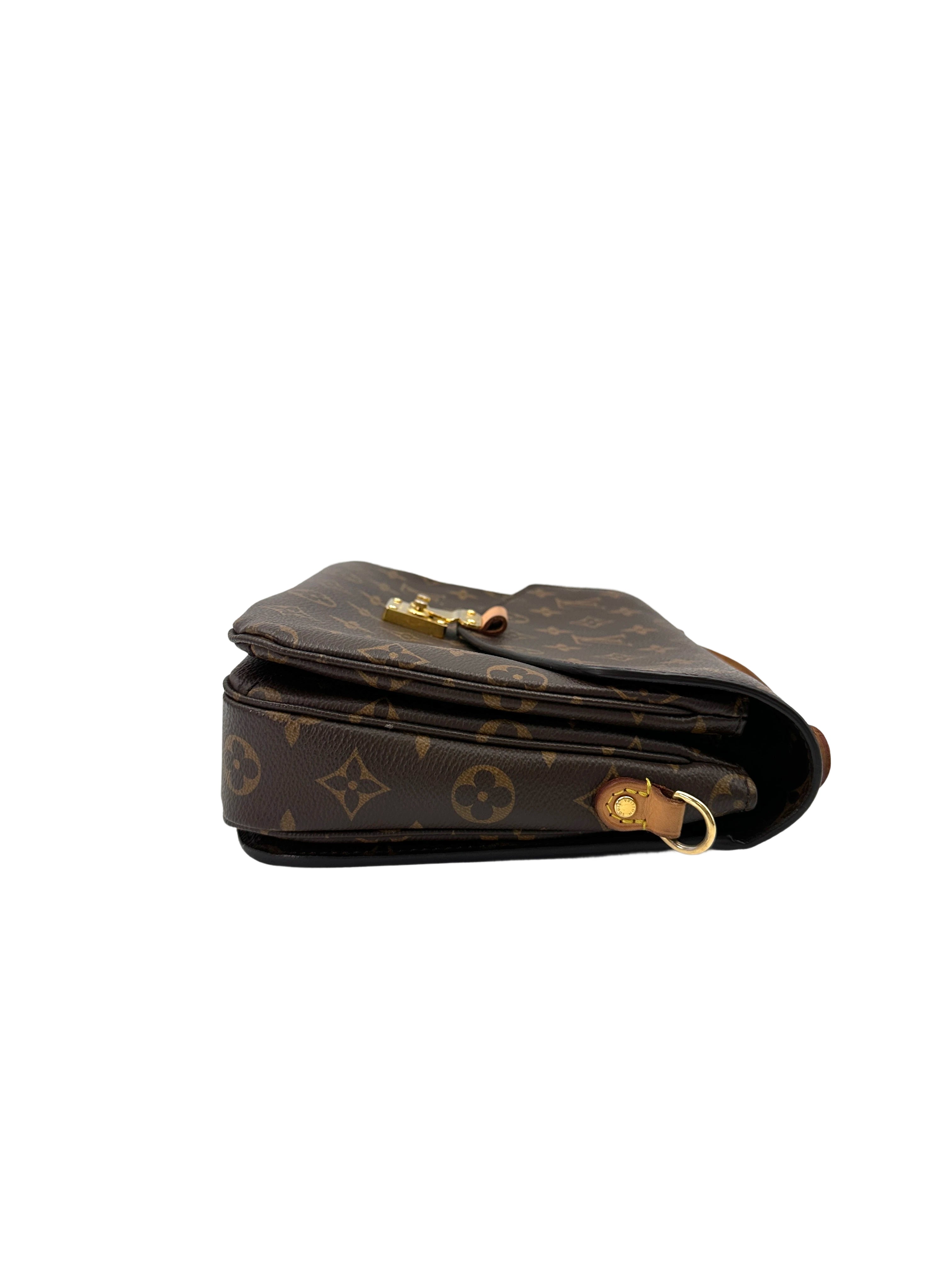 Louis Vuitton Monogram Canvas Pochette Metis LV2594