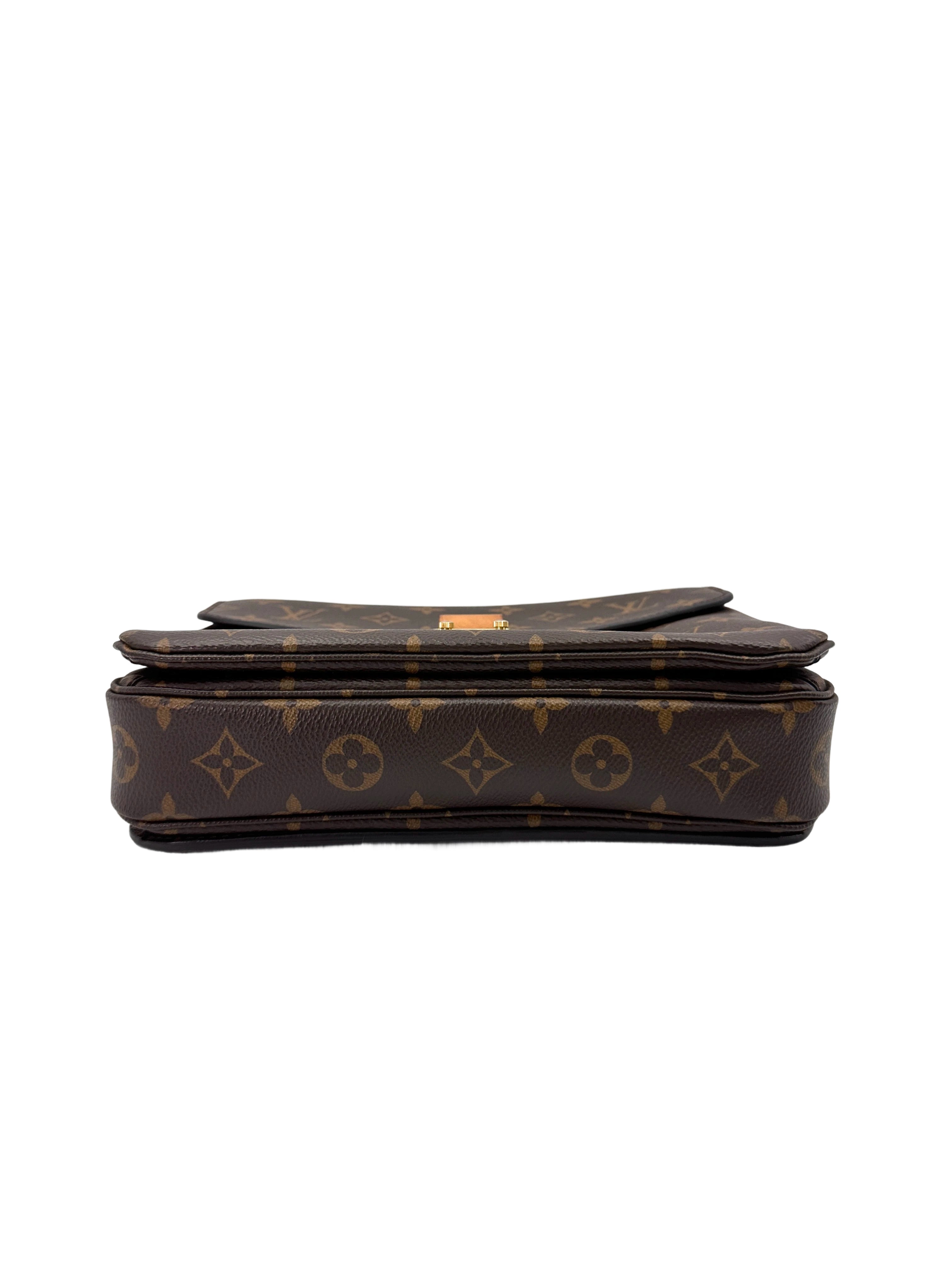 Louis Vuitton Monogram Canvas Pochette Metis LV2594
