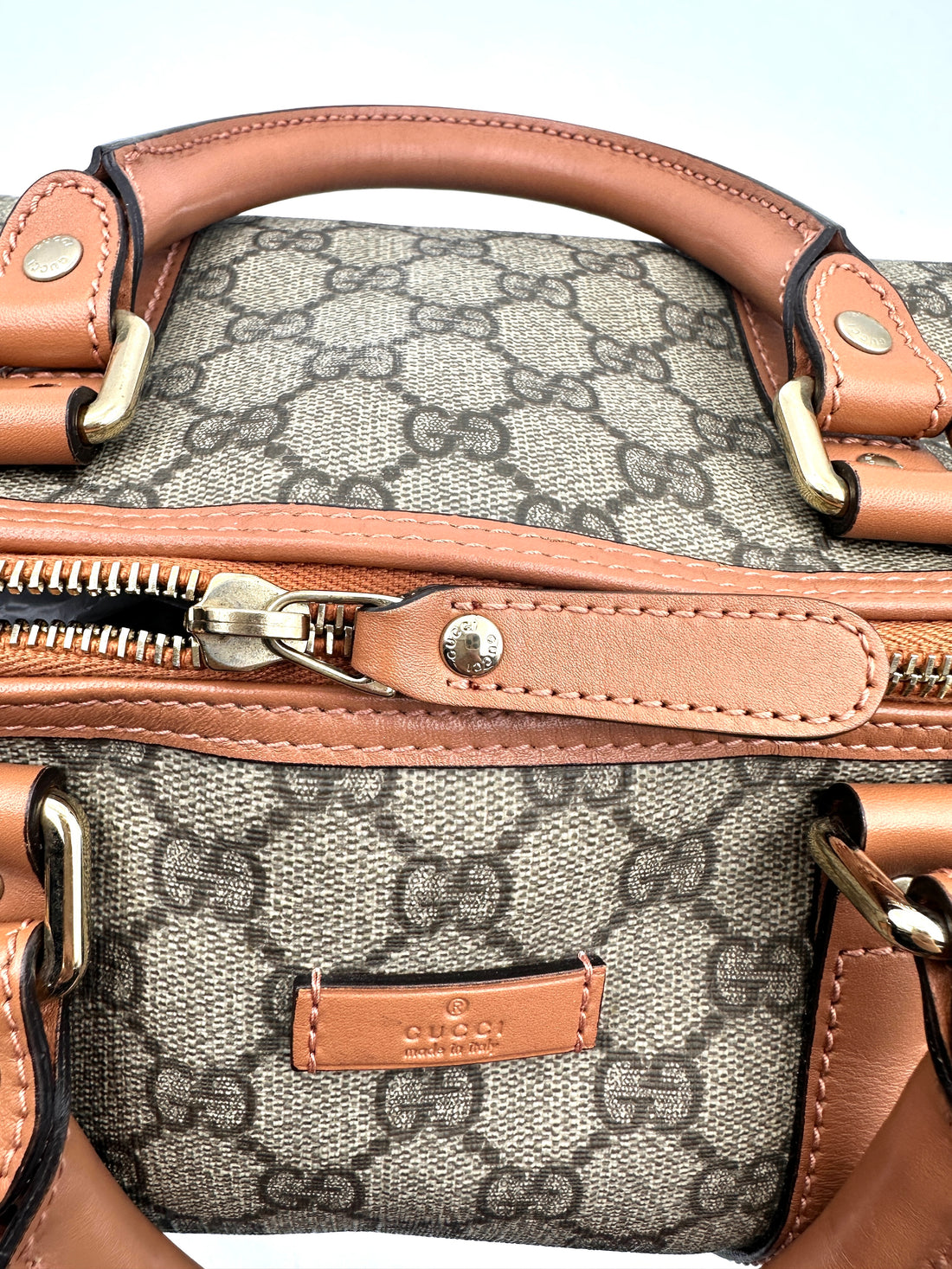 Gucci GG Supreme Canvas Boston Handle Bag GG911