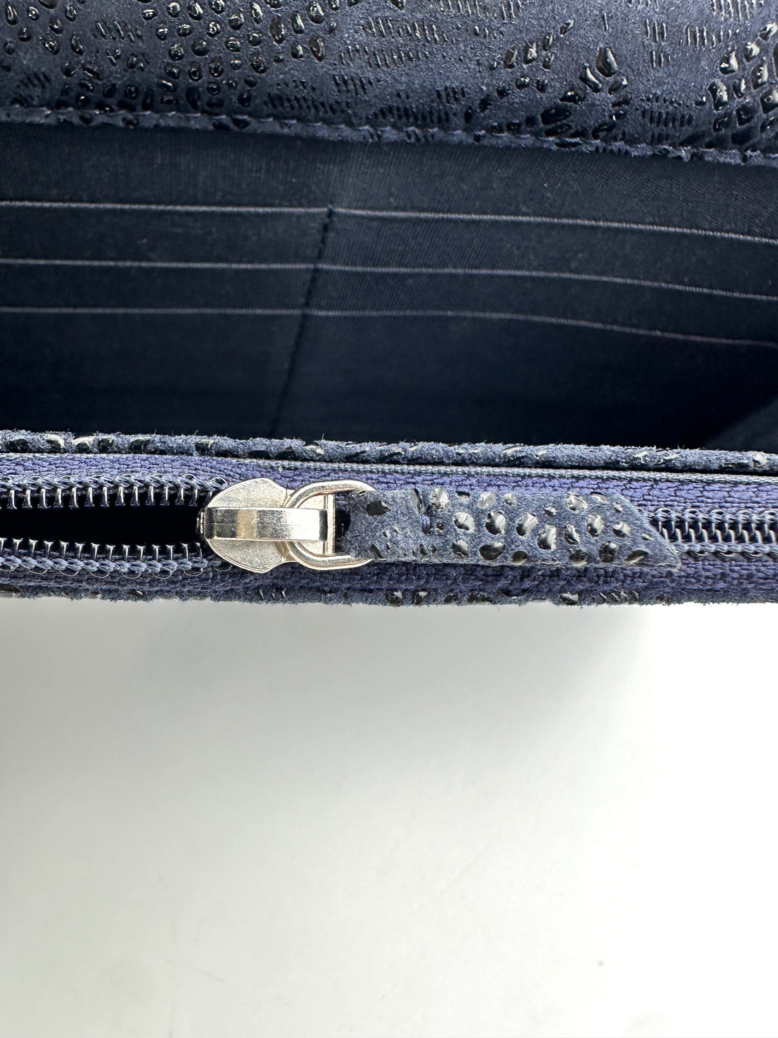 Chanel Navy Lace Embossed Leather Wallet On Chain(18***94) CC1881