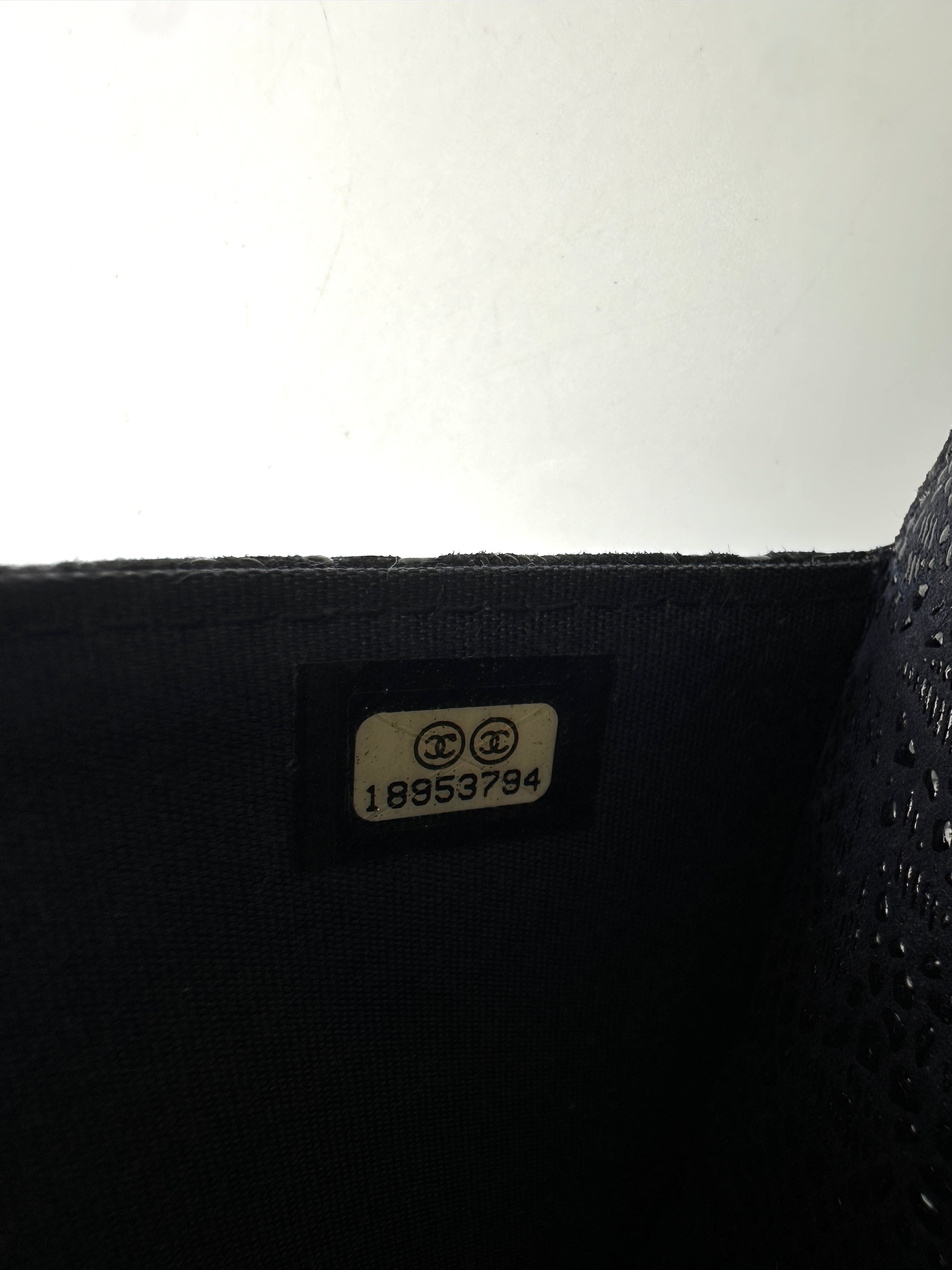 Chanel Navy Lace Embossed Leather Wallet On Chain(18***94) CC1881
