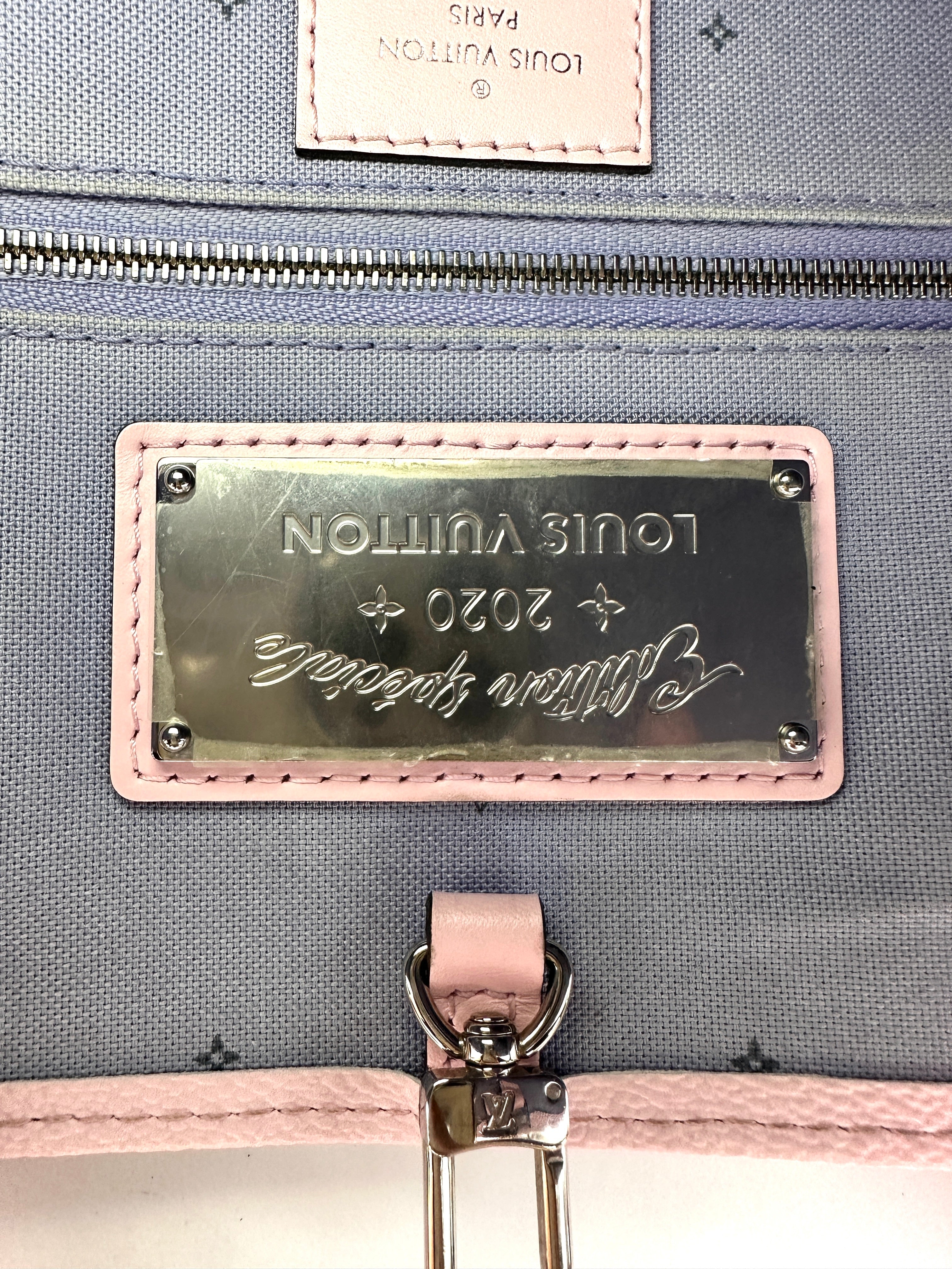 Louis Vuitton LV Escale OnTheGo GM Pink Tote Handle Bag LV2609