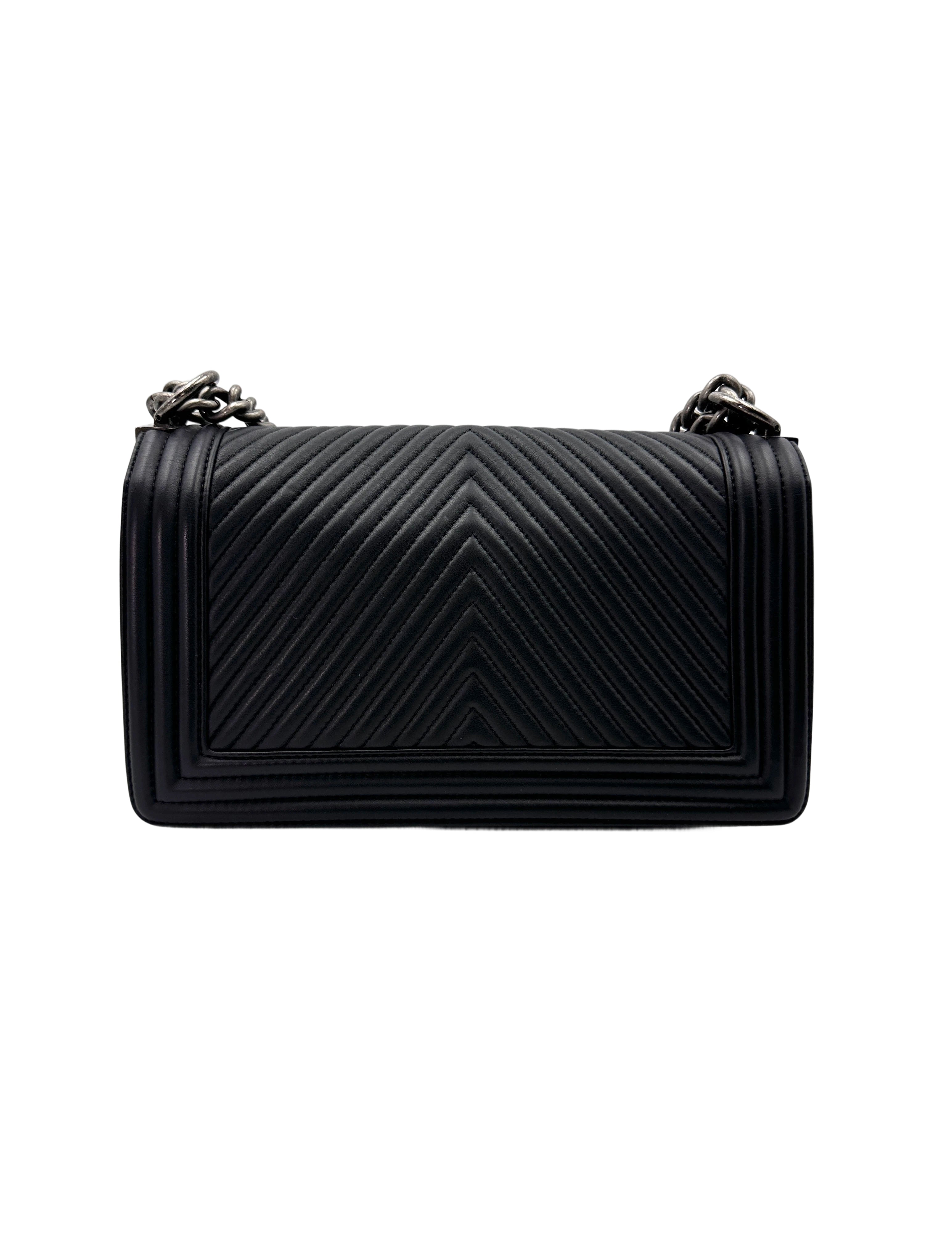 Chanel LeBoy Black Chevron Quilted Leather Flap Bag With Silver Buckle(19***21) CC1883