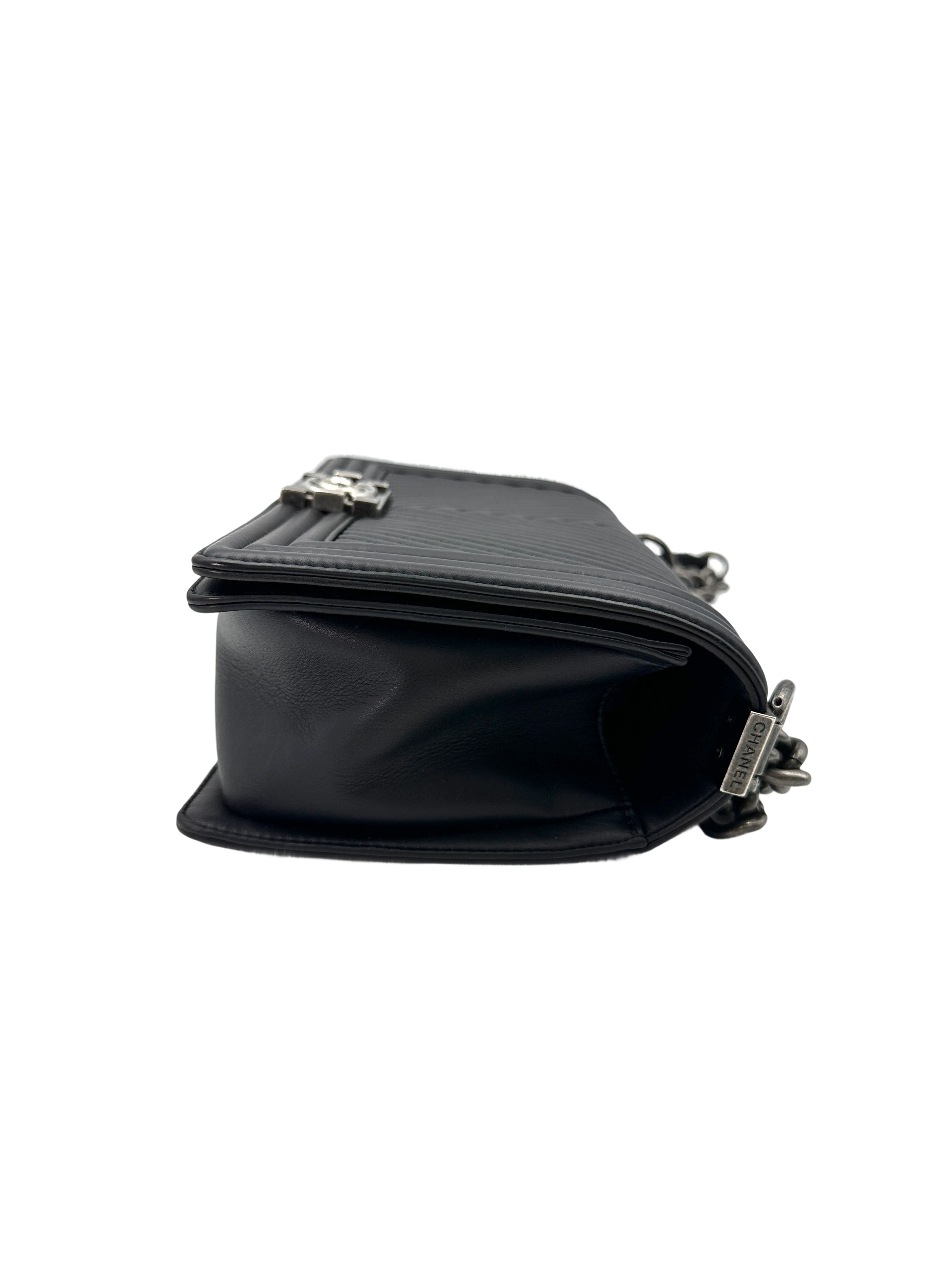 Chanel LeBoy Black Chevron Quilted Leather Flap Bag With Silver Buckle(19***21) CC1883