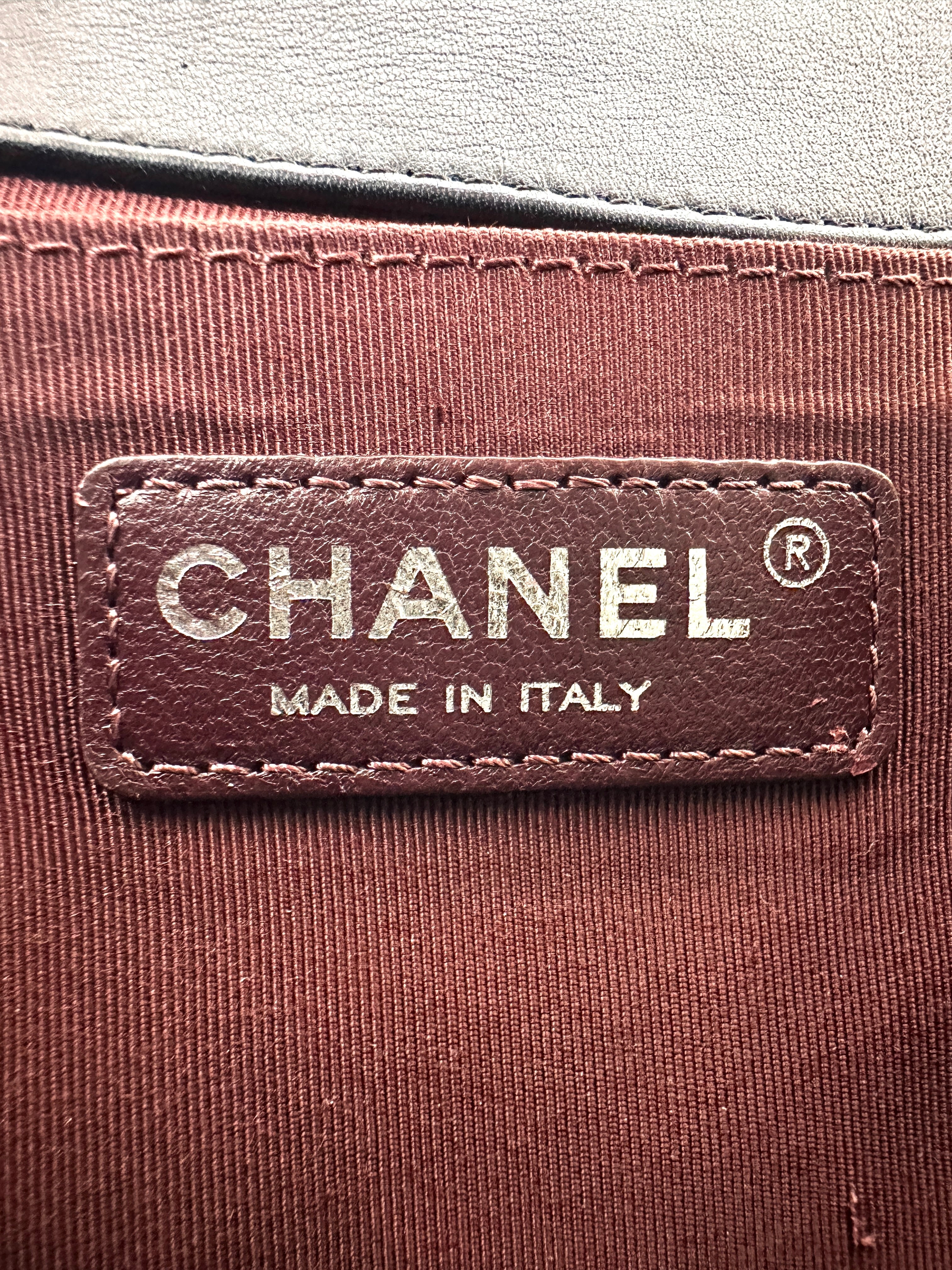 Chanel LeBoy Black Chevron Quilted Leather Flap Bag With Silver Buckle(19***21) CC1883