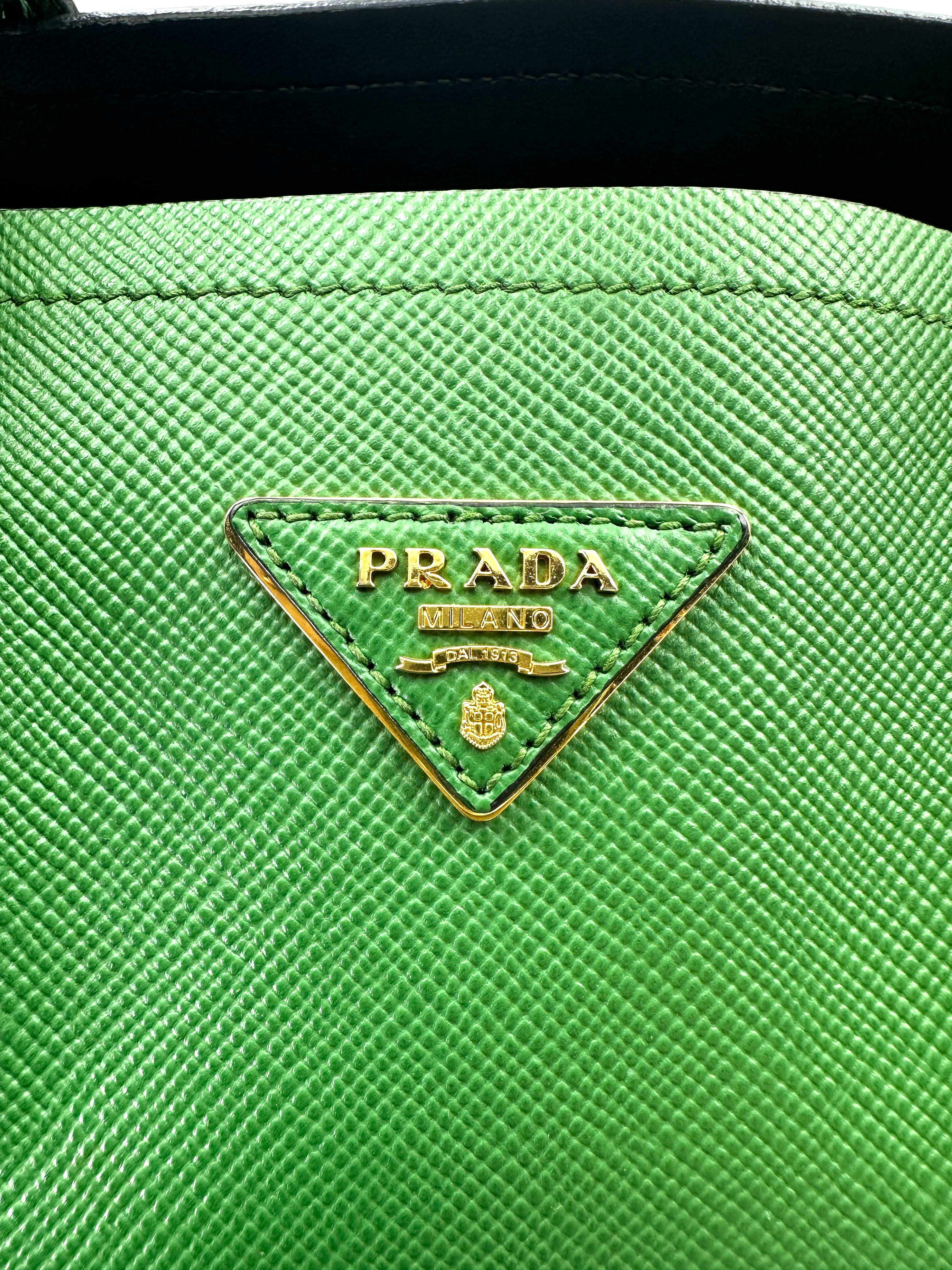 Prada Galleria Green Saffiano Leather Handle Bag PR308