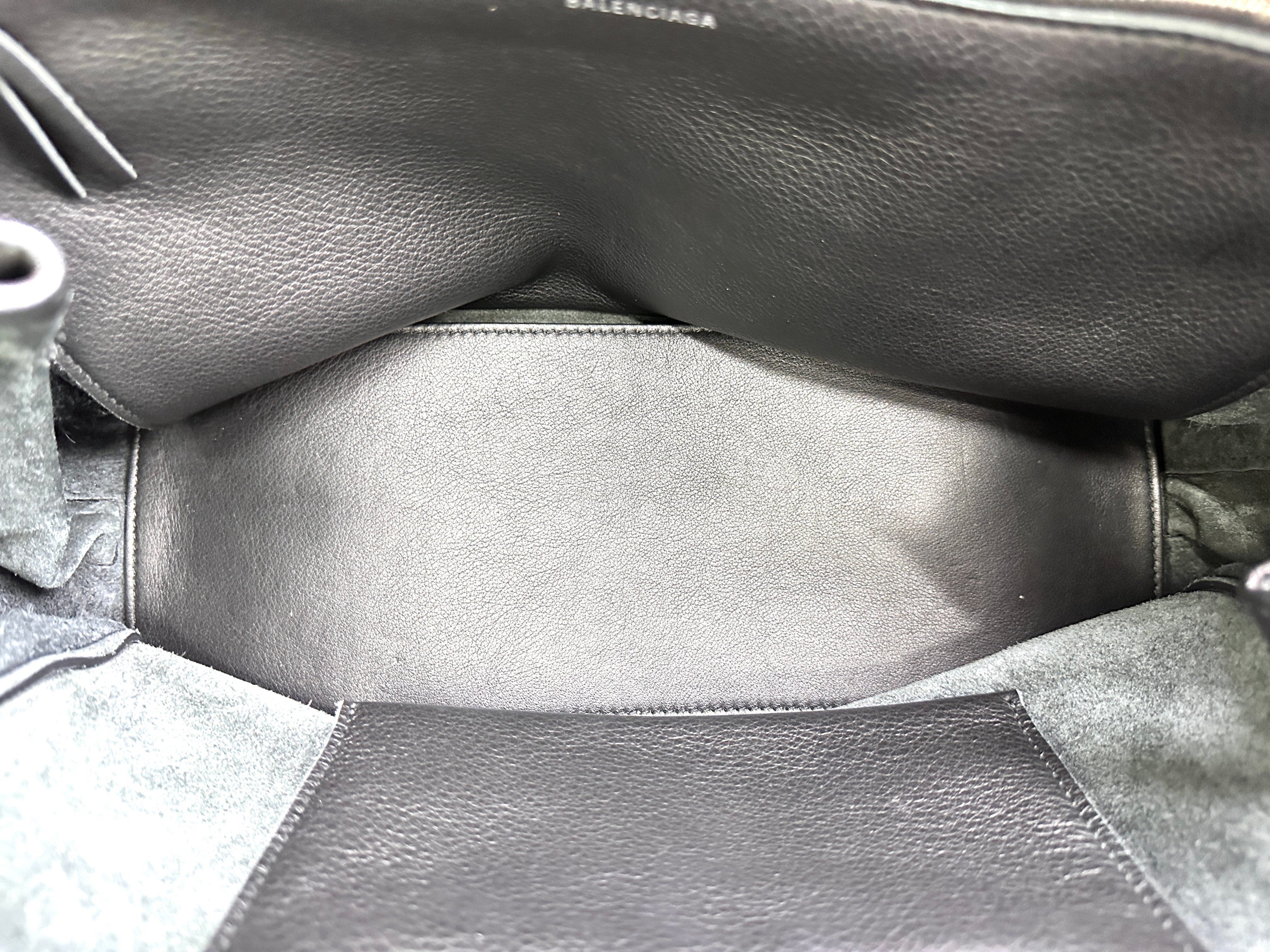 Balenciaga Papier Black Leather Tote Handle Bag BB70