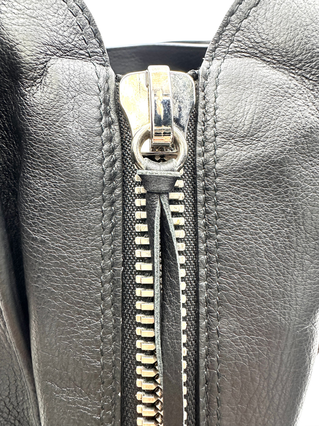 Balenciaga Papier Black Leather Tote Handle Bag BB70