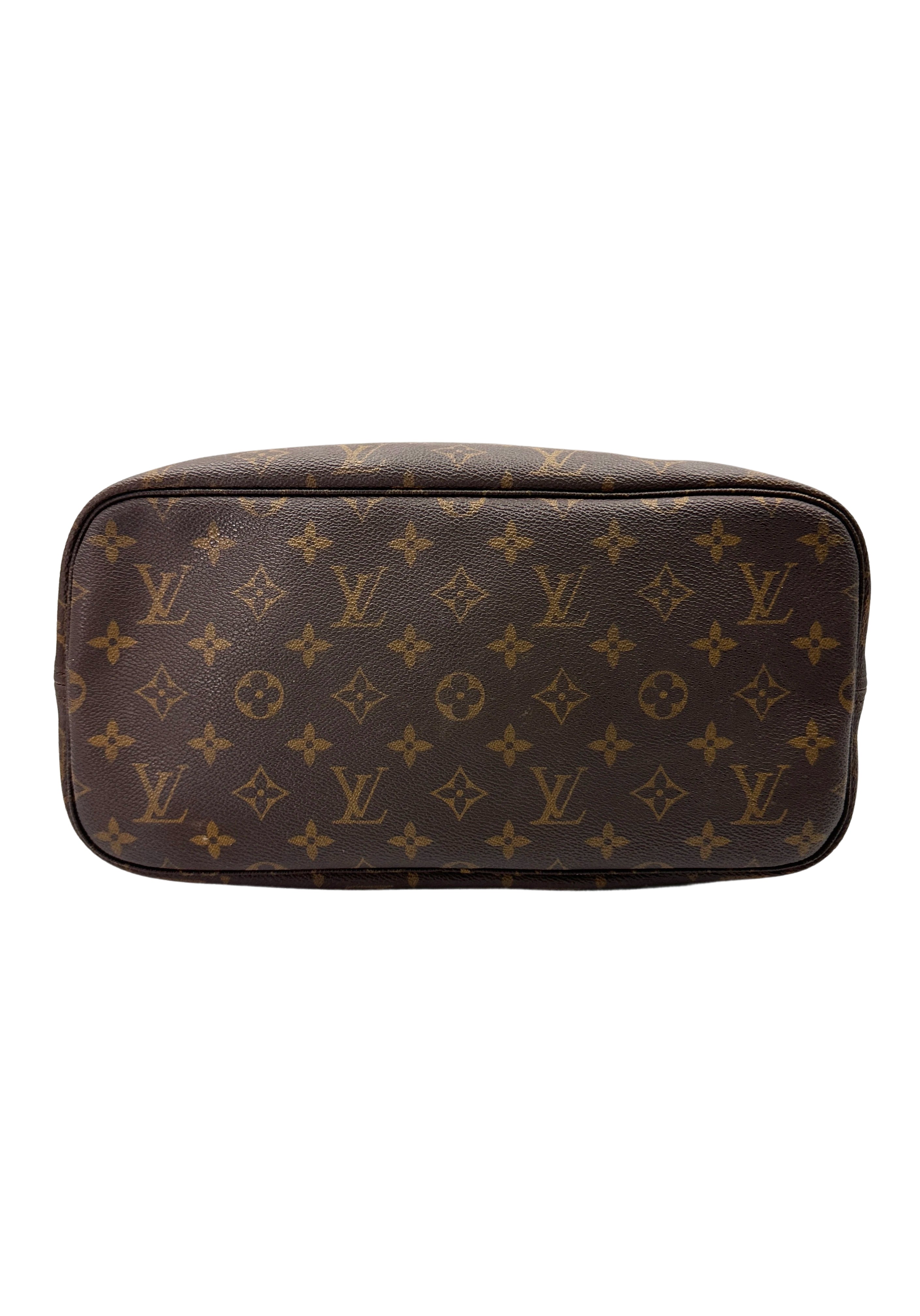 Louis Vuitton Neverfull Monogram Canvas Shoulder Bag LV2626