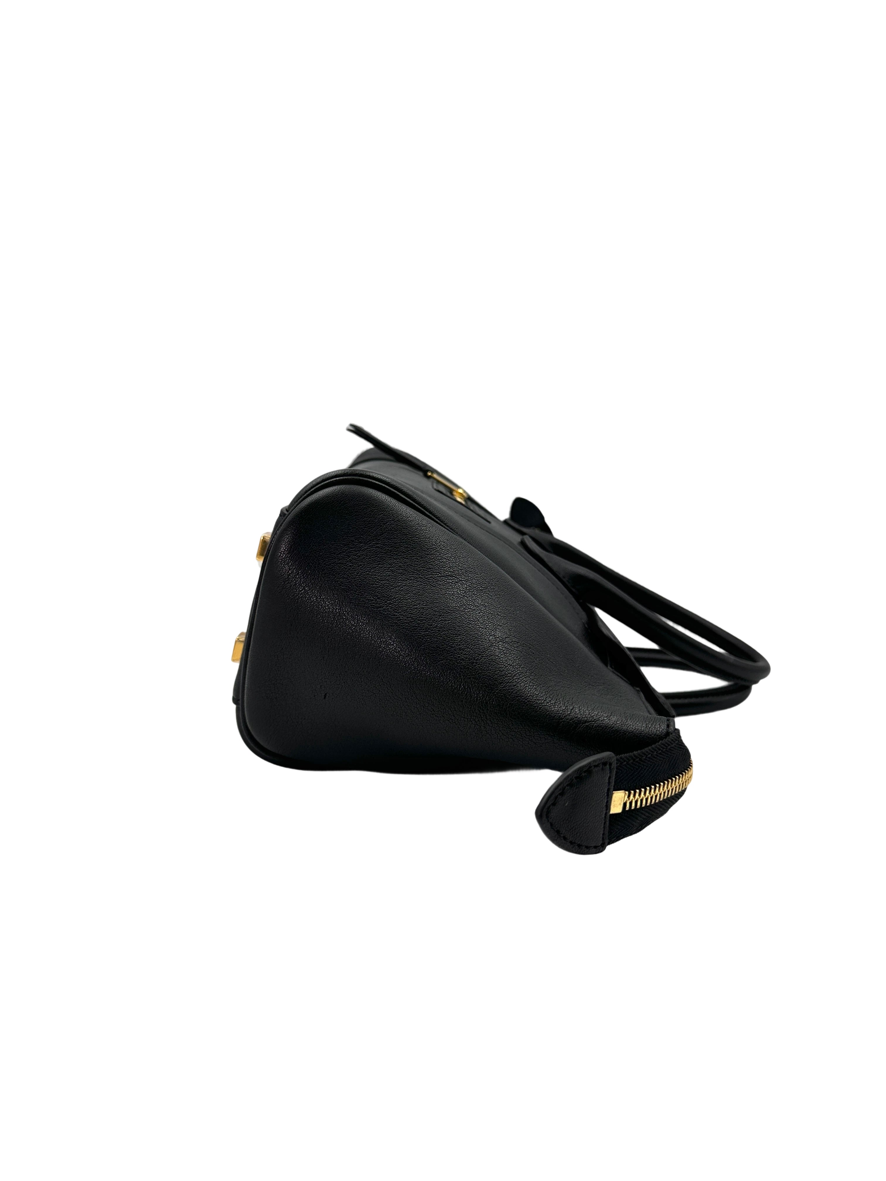 Celine Luggage Black Leather Handle Bag CE158