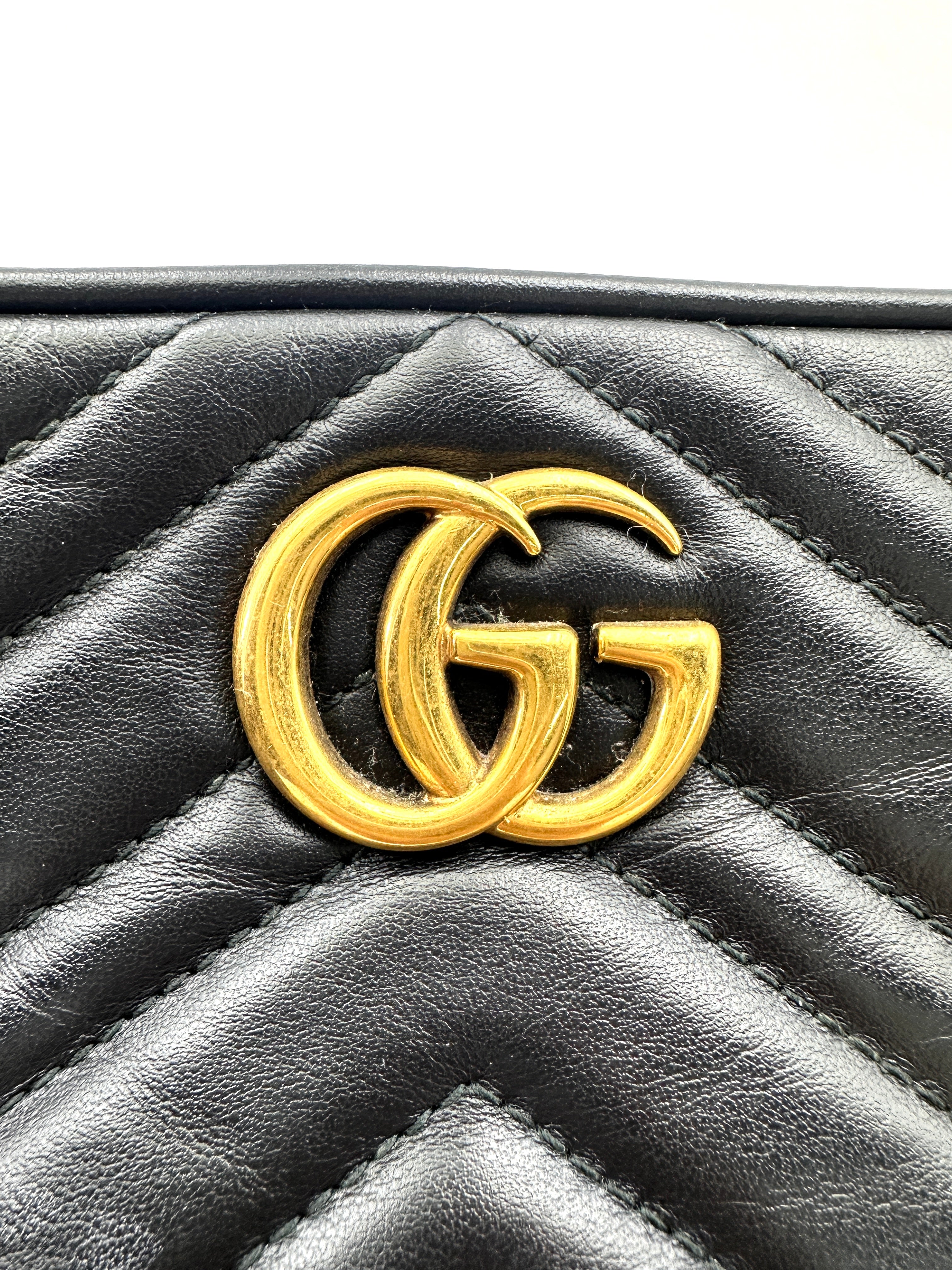 Gucci GG Marmont Black Matelasse Leather Camera Bag GG924