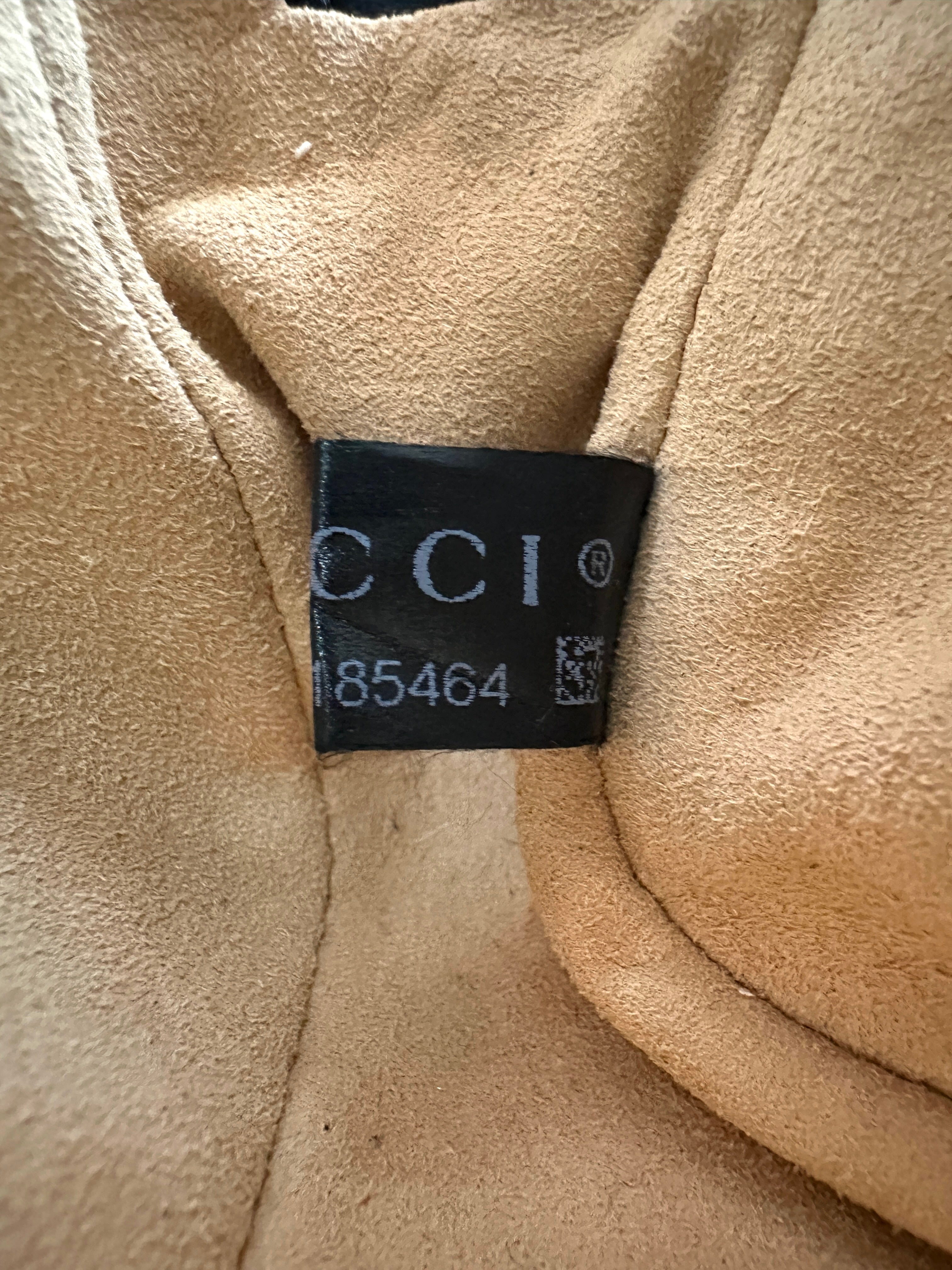 Gucci GG Marmont Black Matelasse Leather Camera Bag GG924
