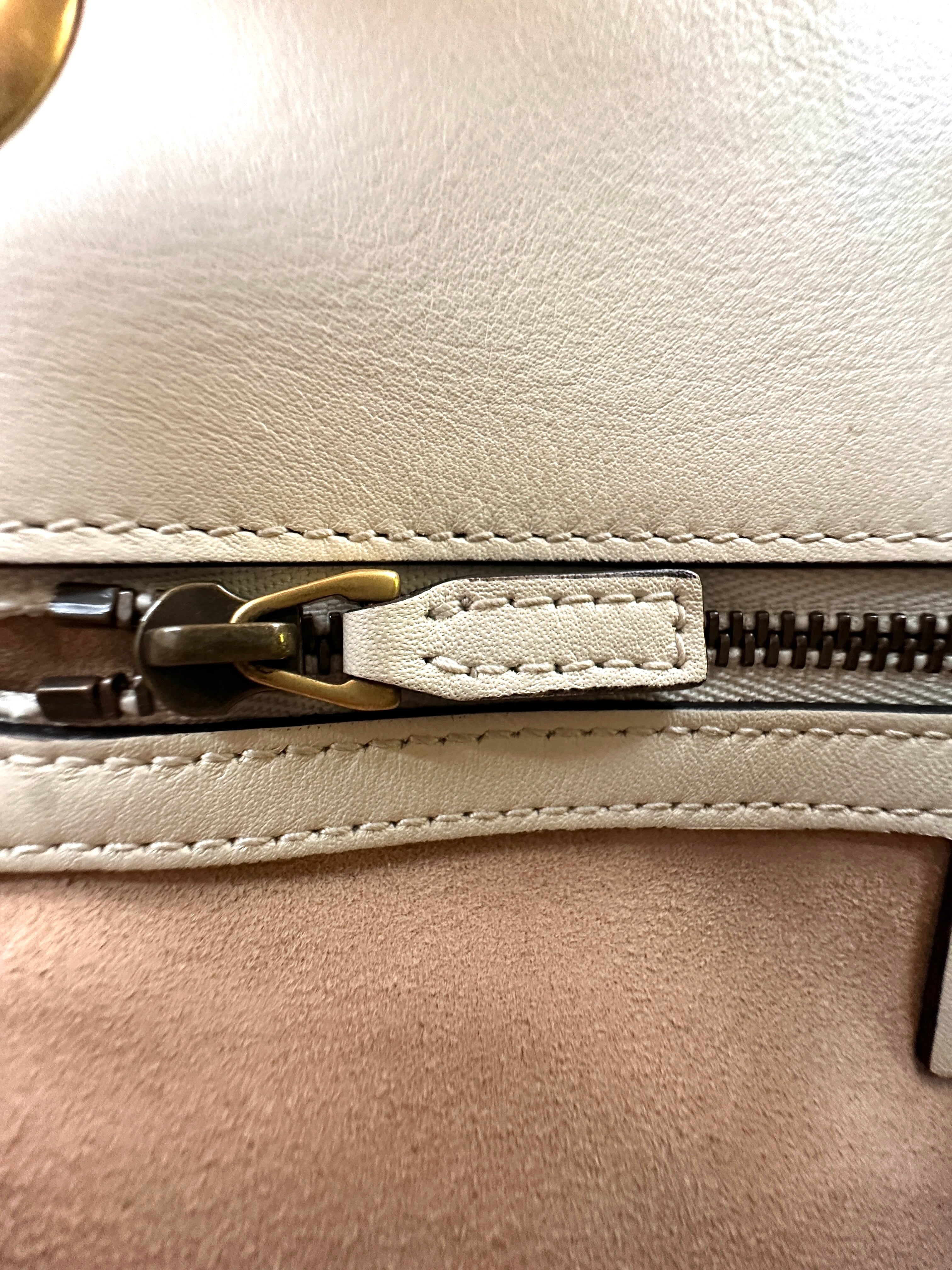 Gucci GG Marmont White Matelasse Leather Shoulder Bag GG920