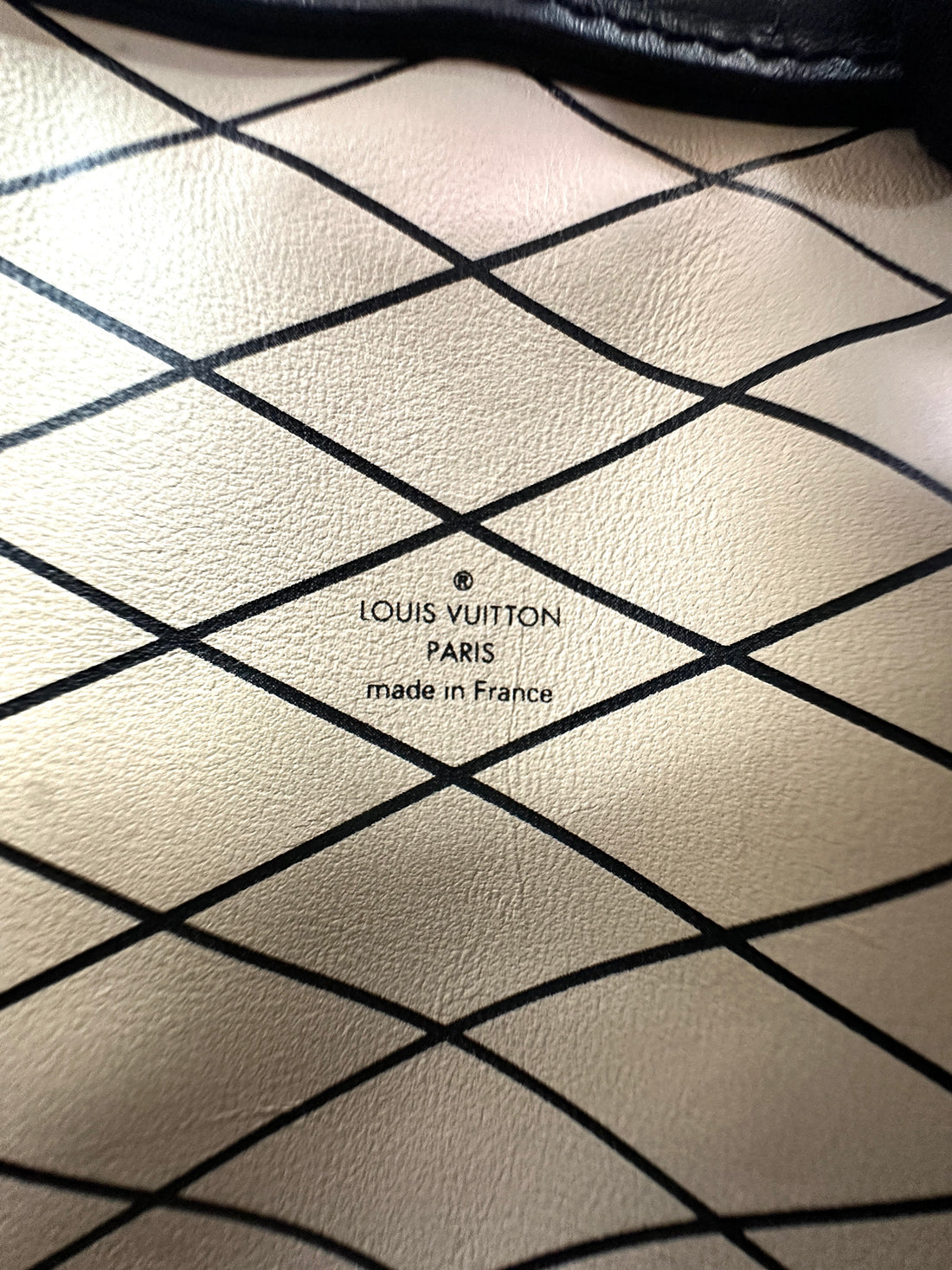 Louis Vuitton Trunk Clutch Monogram Canvas Bag LV2620