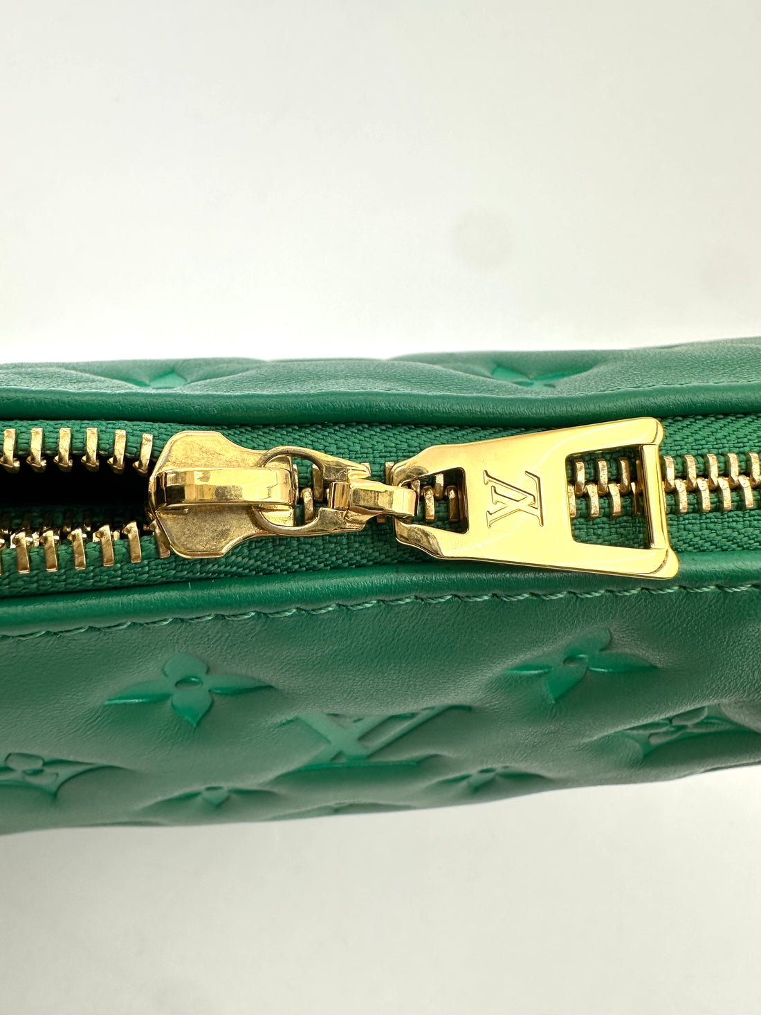 Louis Vuitton Coussin BB Green Monogram Embossed Leather Shoulder Bag LV2619