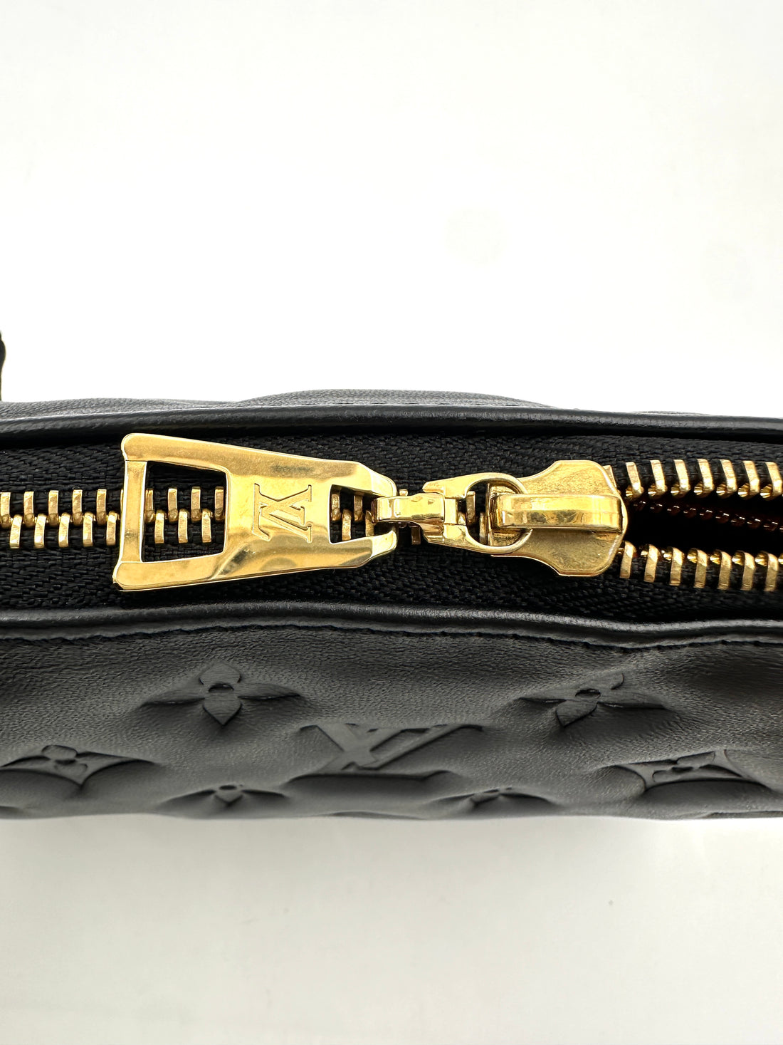 Louis Vuitton Coussin Black Monogram Embossed Leather Shoulder Bag LV2621