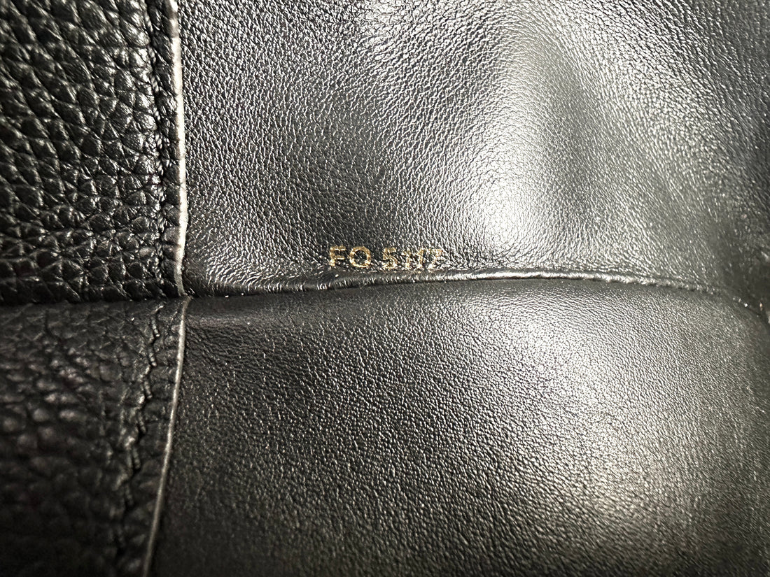 Louis Vuitton City Steamer Black Grained Leather Handle Bag LV2628