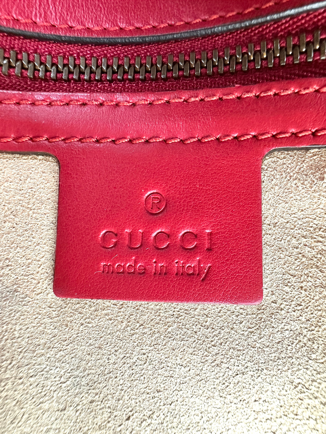 Gucci GG Marmont Red Matelasse Leather Shoulder Bag GG926