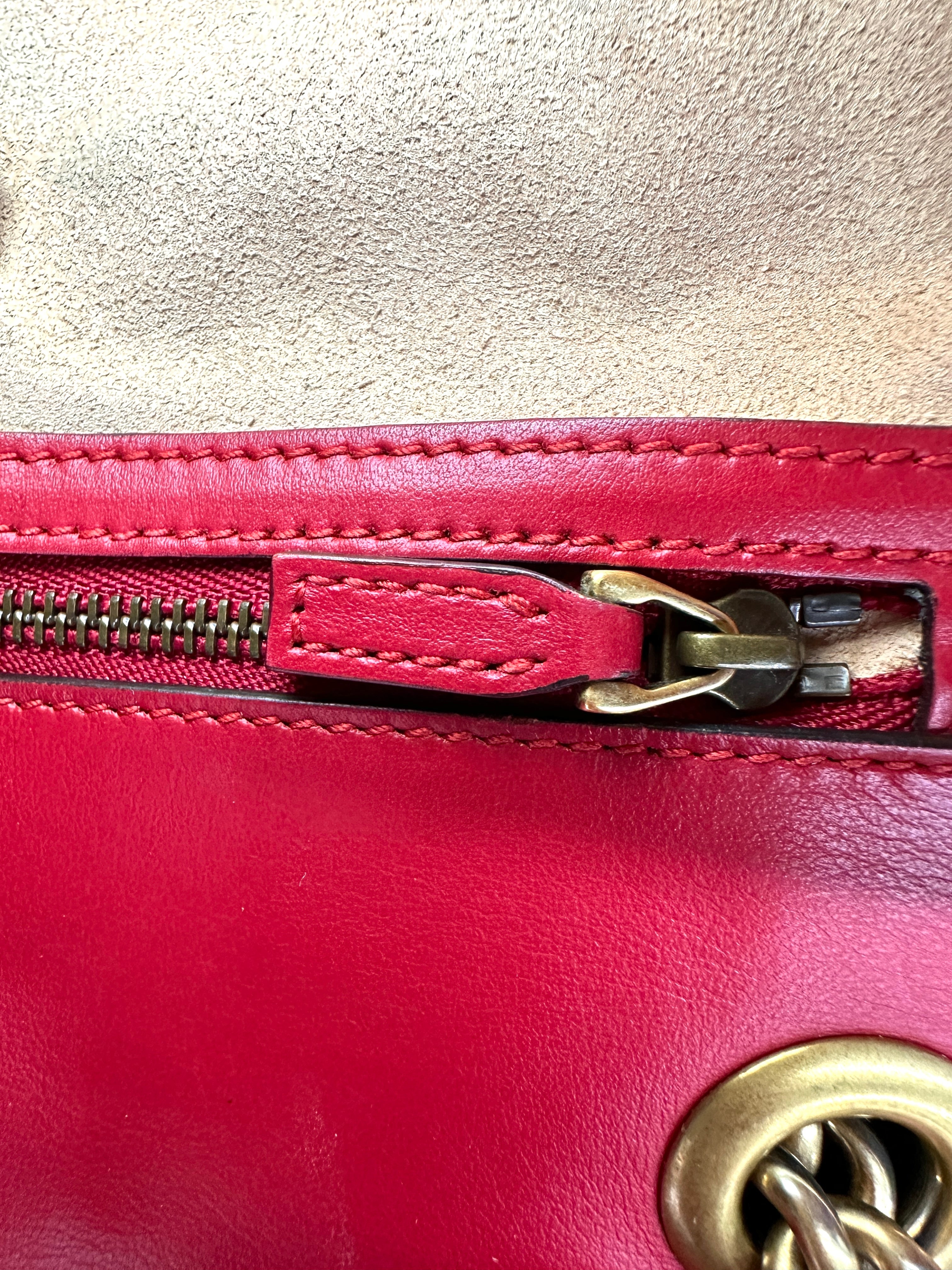 Gucci GG Marmont Red Matelasse Leather Shoulder Bag GG926