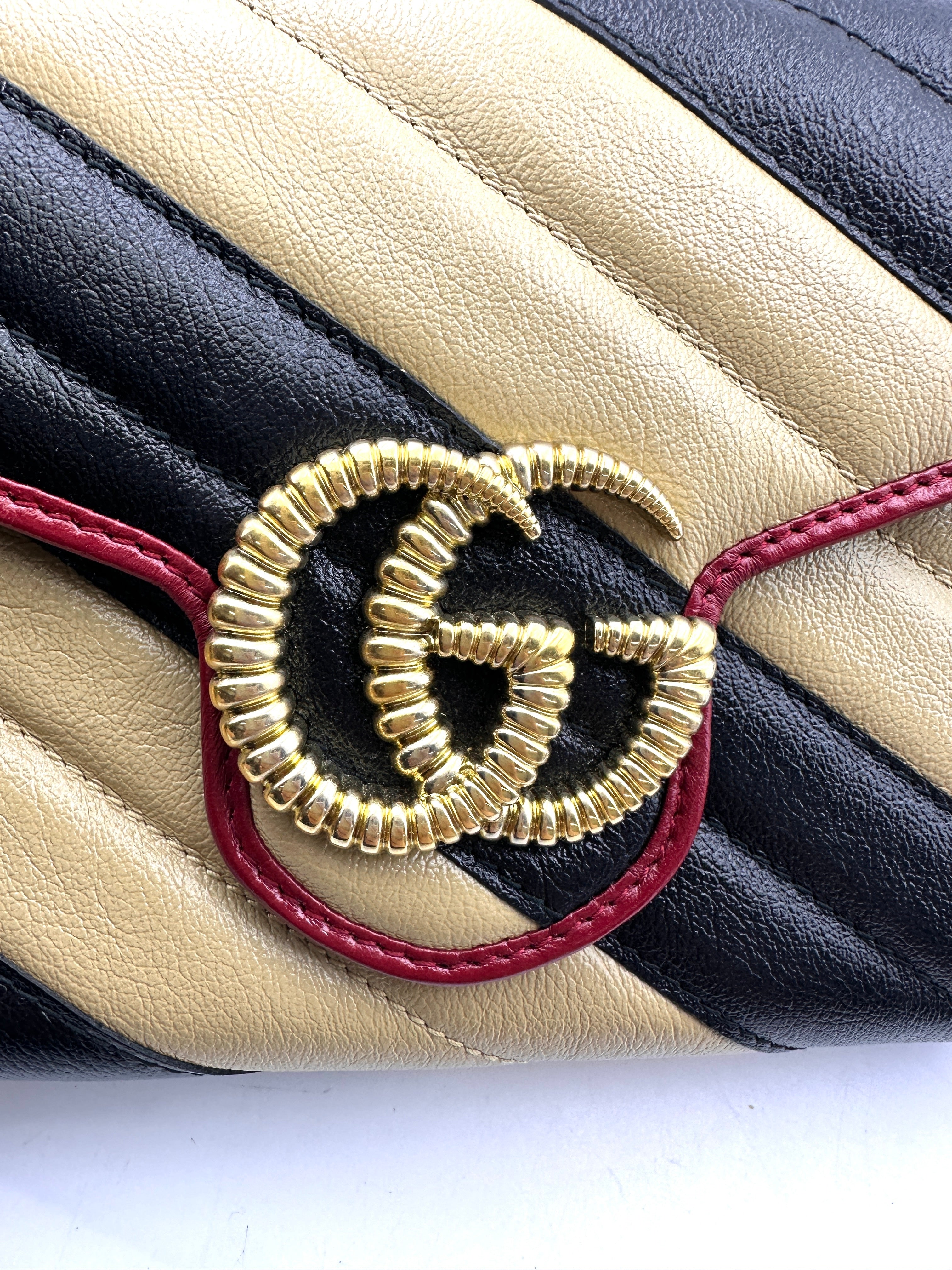 Gucci GG Marmont Black/Beige Matelasse Leather Wallet On Chain GG918