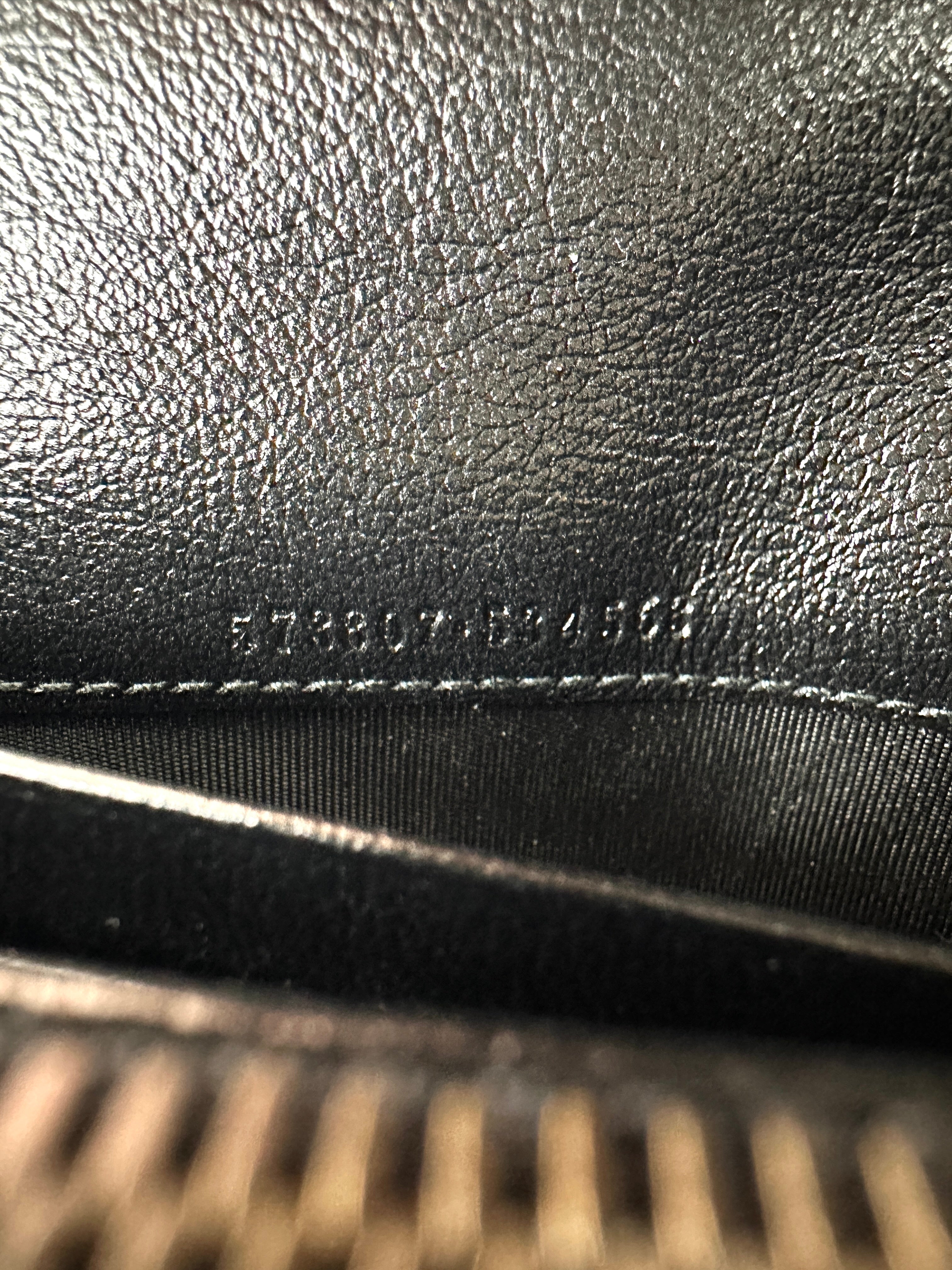 Gucci GG Marmont Black/Beige Matelasse Leather Wallet On Chain GG918
