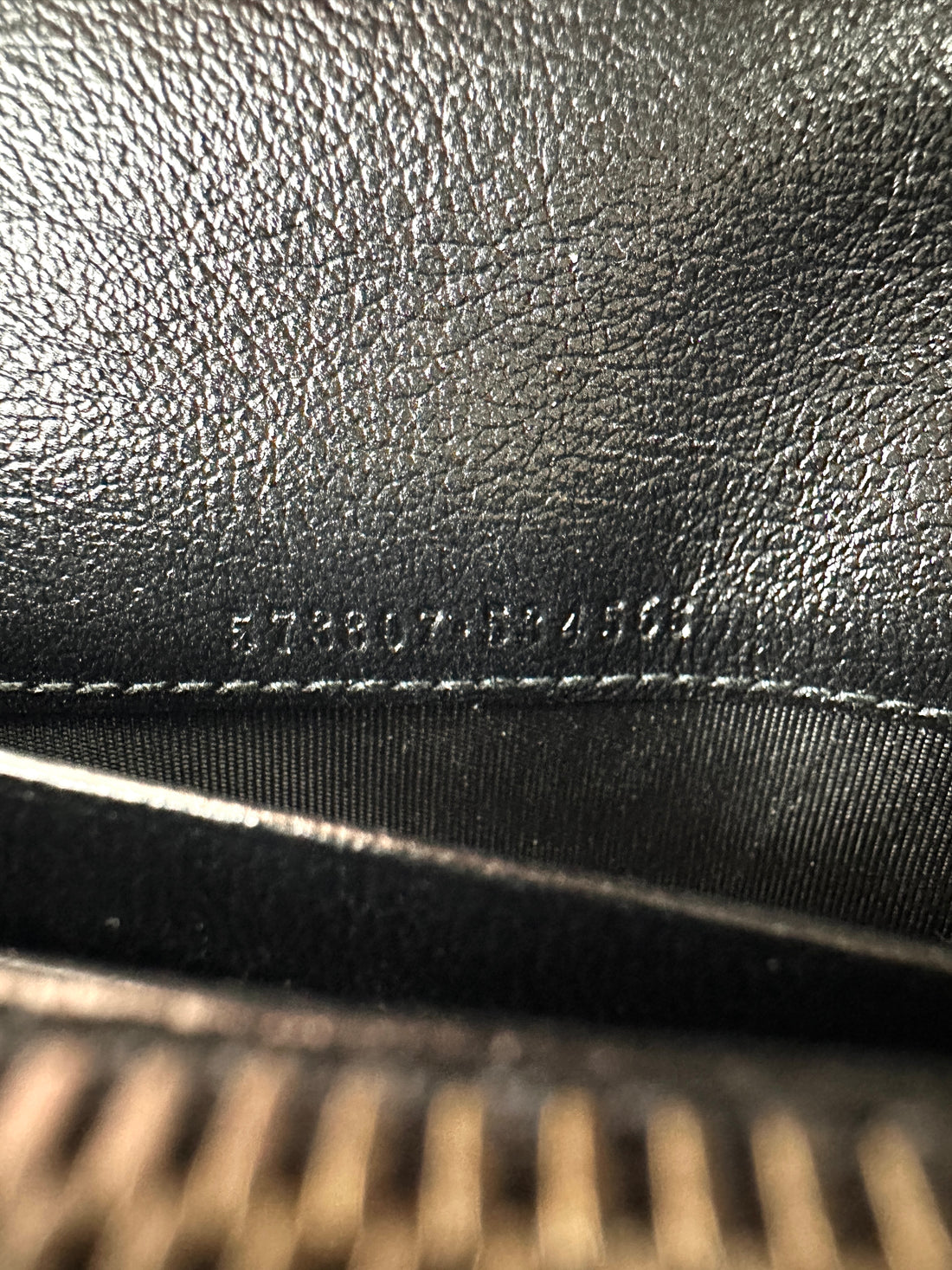 Gucci GG Marmont Black/Beige Matelasse Leather Wallet On Chain GG918