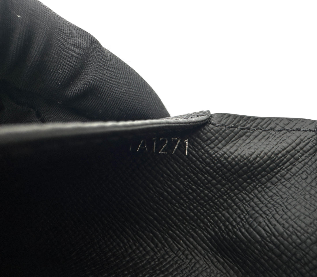 Louis Vuitton Black Monogram Eclipse Envelope Cardholder LVA09