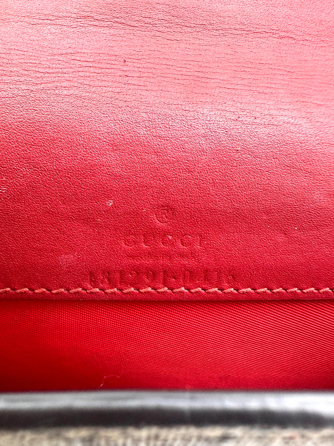 Gucci Cherry GG Supreme Chain Shoulder Bag GG917