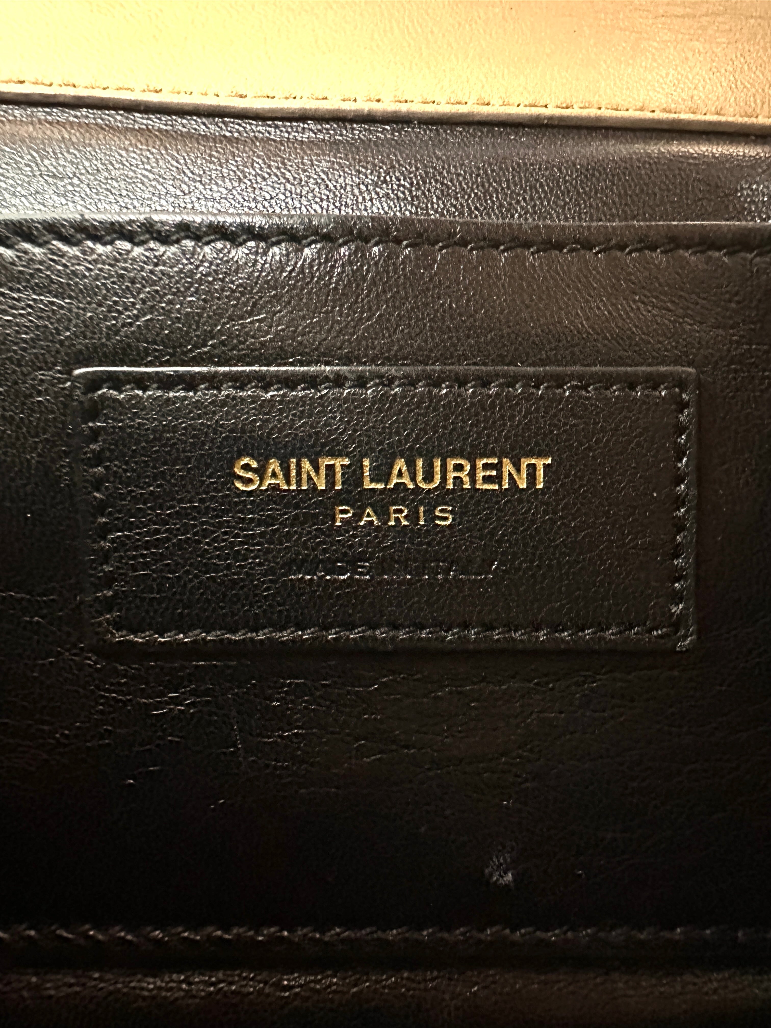Saint Laurent Envelope Beige Chevron Quilted Leather Shoulder Bag SL199
