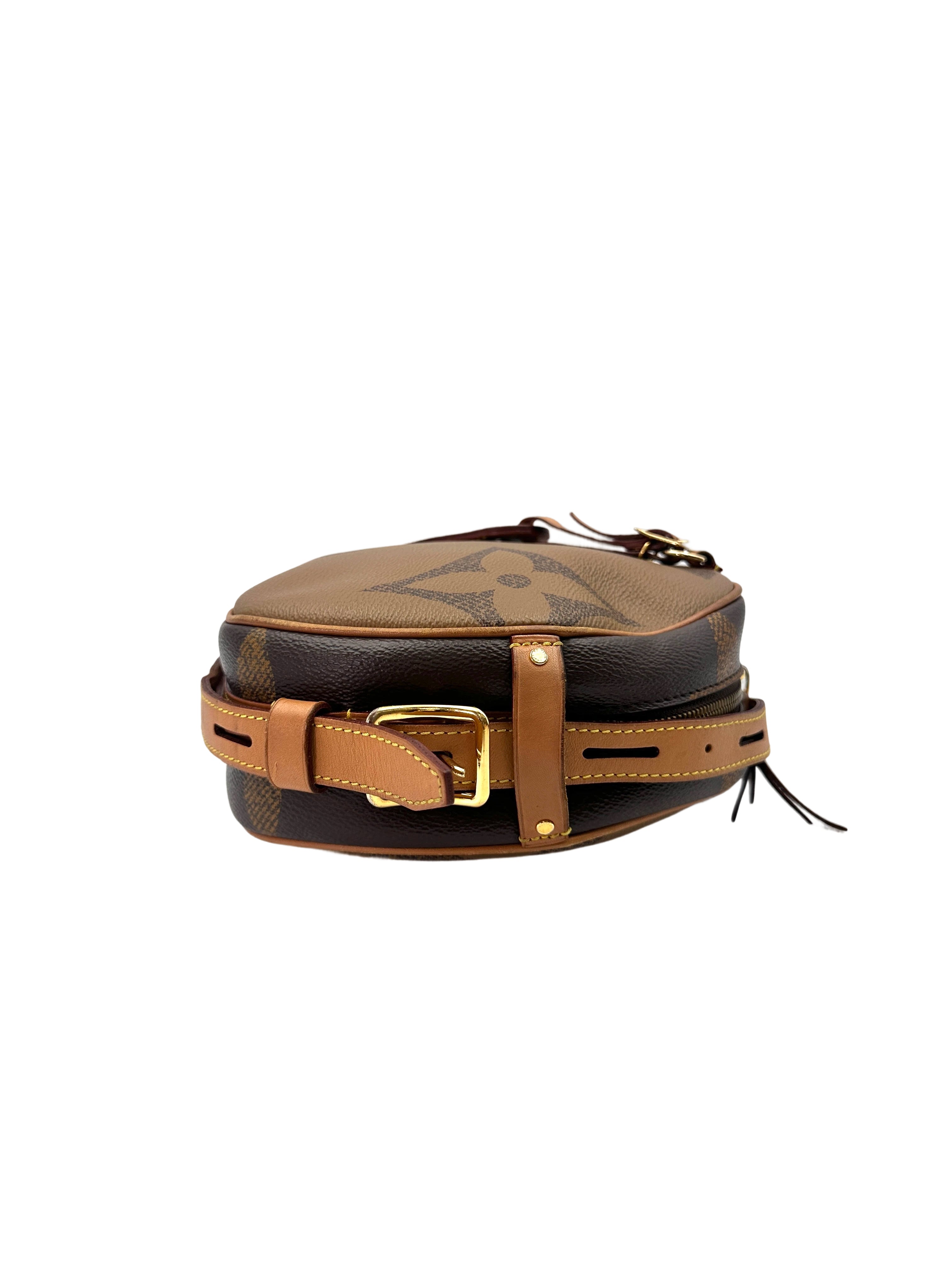 Louis Vuitton Monogram Canvas Boite Chapeau Bag LV2639