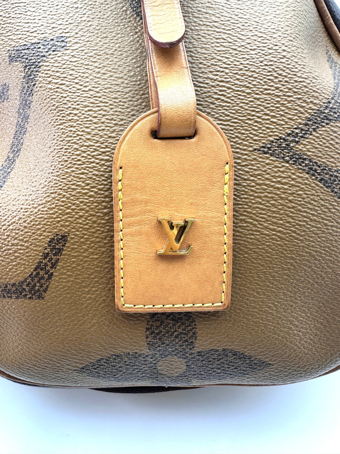 Louis Vuitton Monogram Canvas Boite Chapeau Bag LV2639
