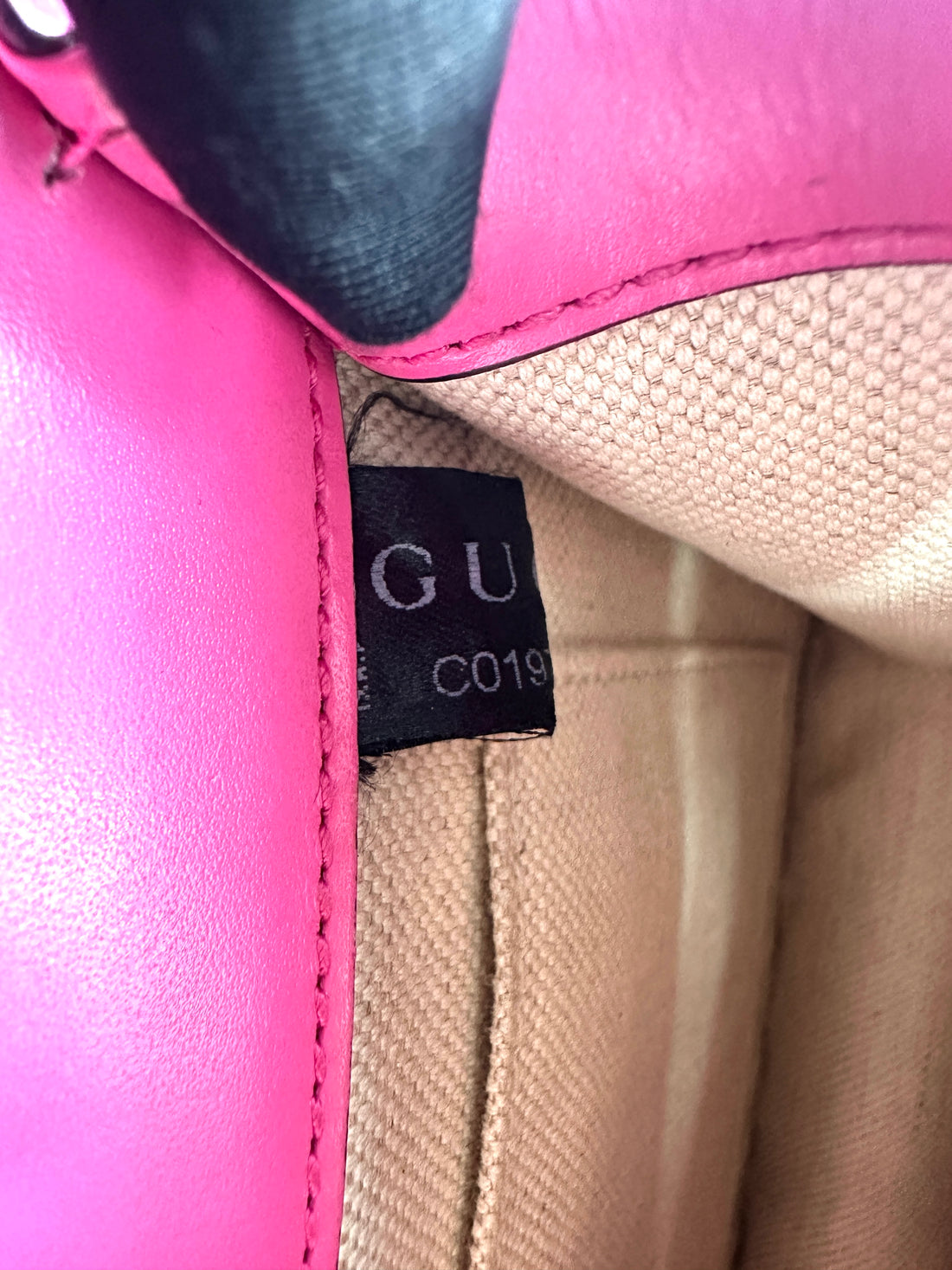Gucci GG Marmont Pink Leather Flap Bag GG916