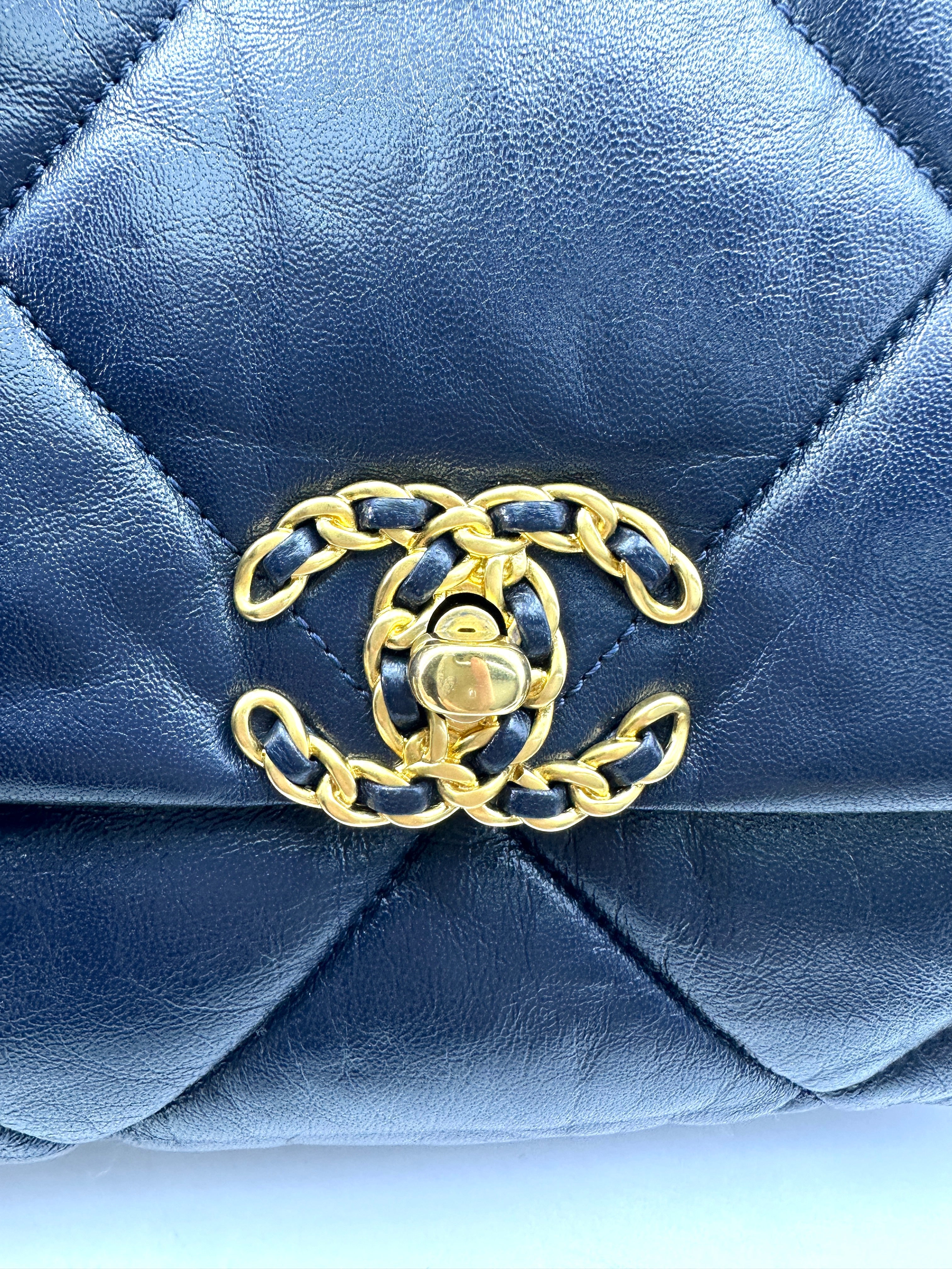 Chanel 19Bag Navy Quilted Leather Medium Size Flap Bag With Gold Hardware(29***10) CC1898