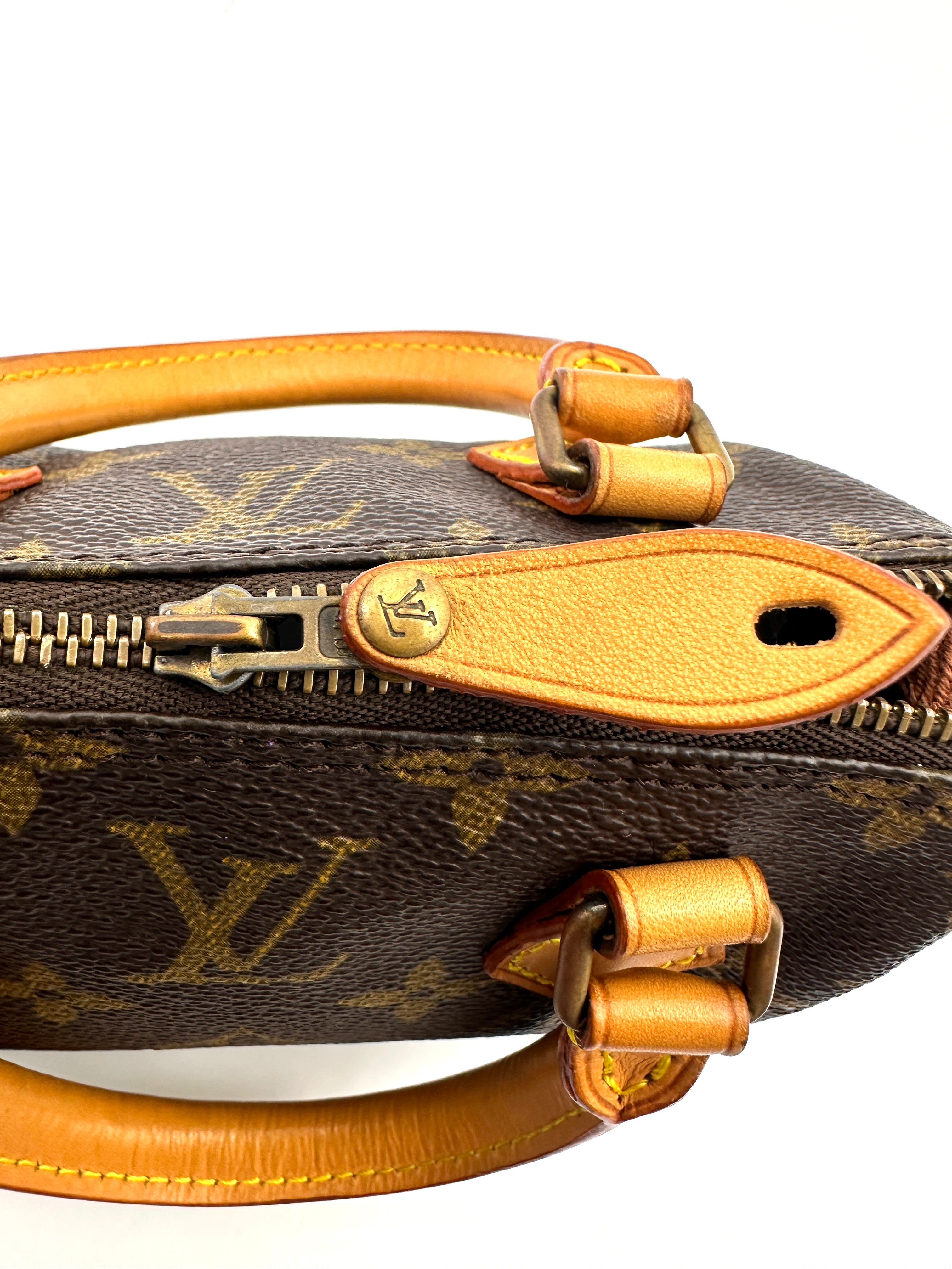Louis Vuitton Speedy Monogram Canvas Mini Handle Bag LV2634