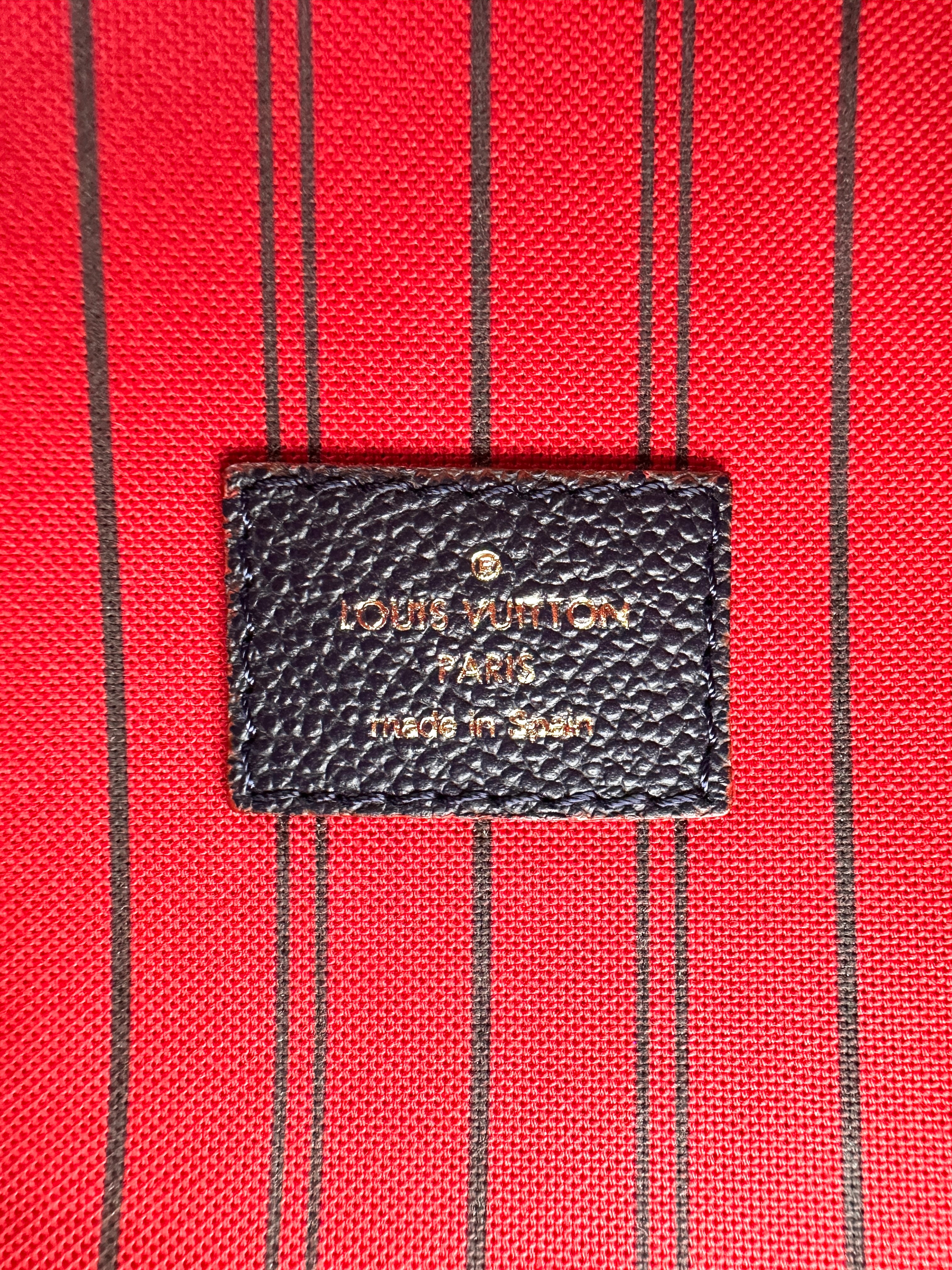 Louis Vuitton Navy Monogram Empreinte Leather Pochette Metis LV2651