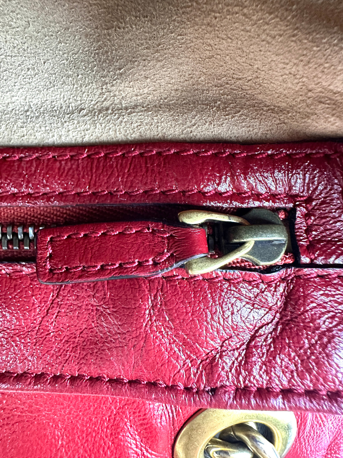 Gucci GG Marmont Black Leather Flap Bag With Red Trim GG930