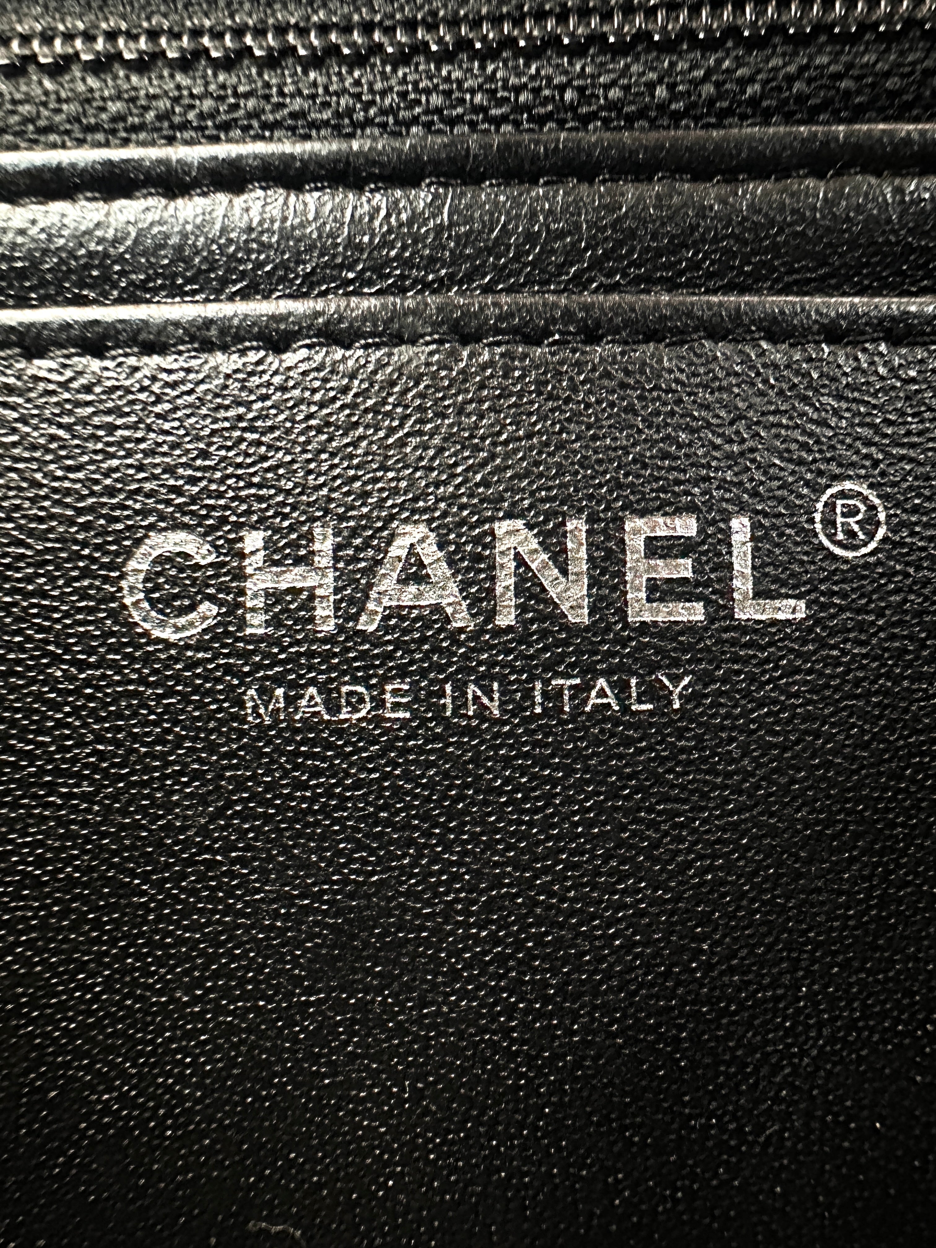 Chanel Black Chevron Quilted Lambskin Flap Bag With Silver Buckle(30***81) CC1911