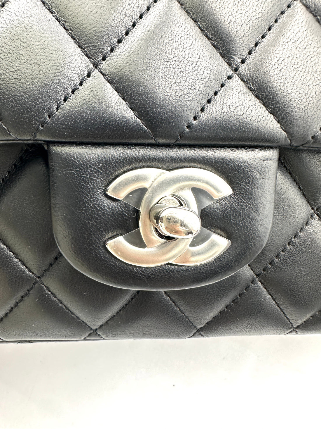 Chanel Classic Flap Black Quilted Leather Medium Size Flap Bag With Crystal Charms(19***27) IRIS216