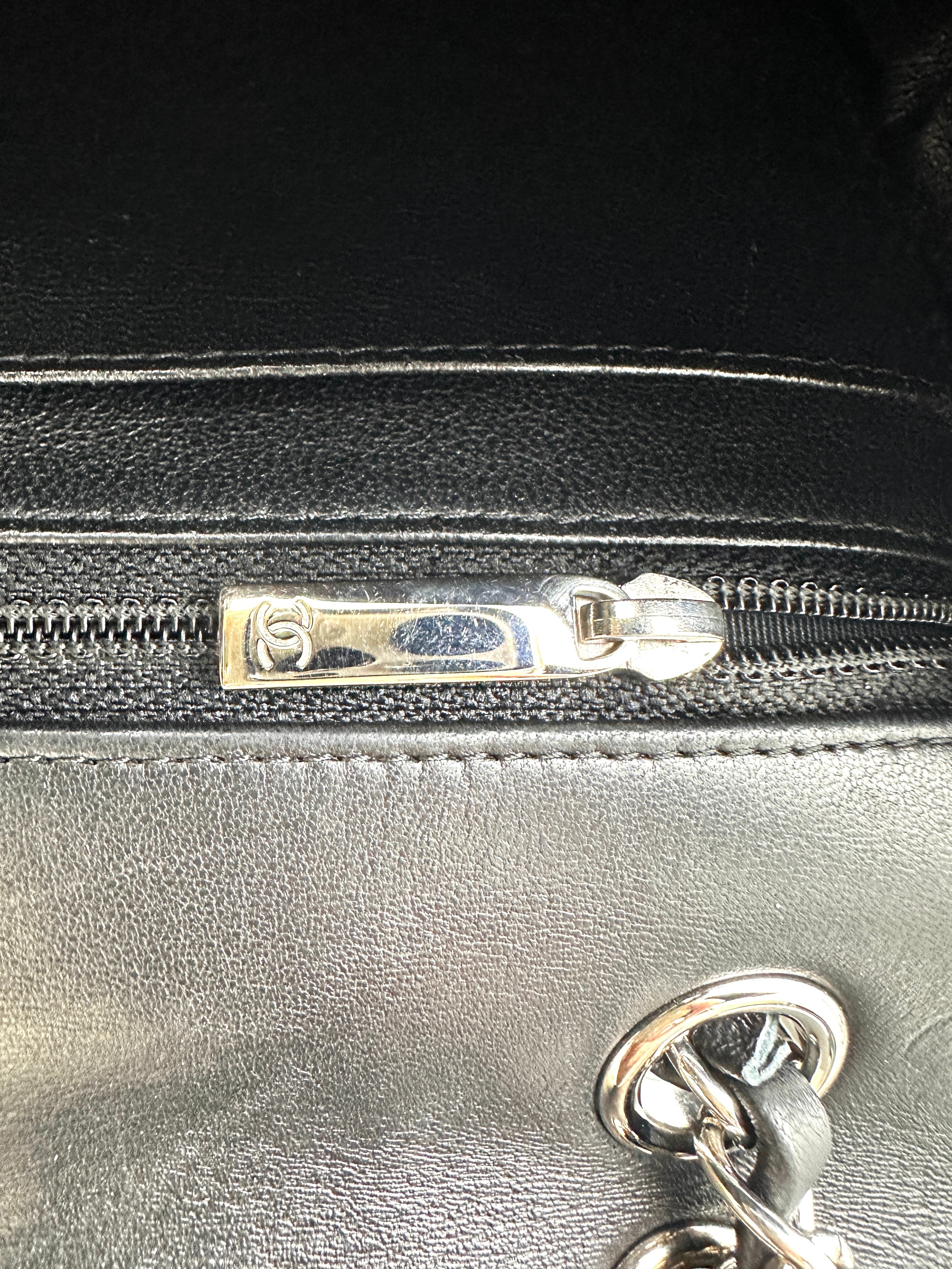Chanel Classic Flap Black Quilted Leather Medium Size Flap Bag With Crystal Charms(19***27) IRIS216