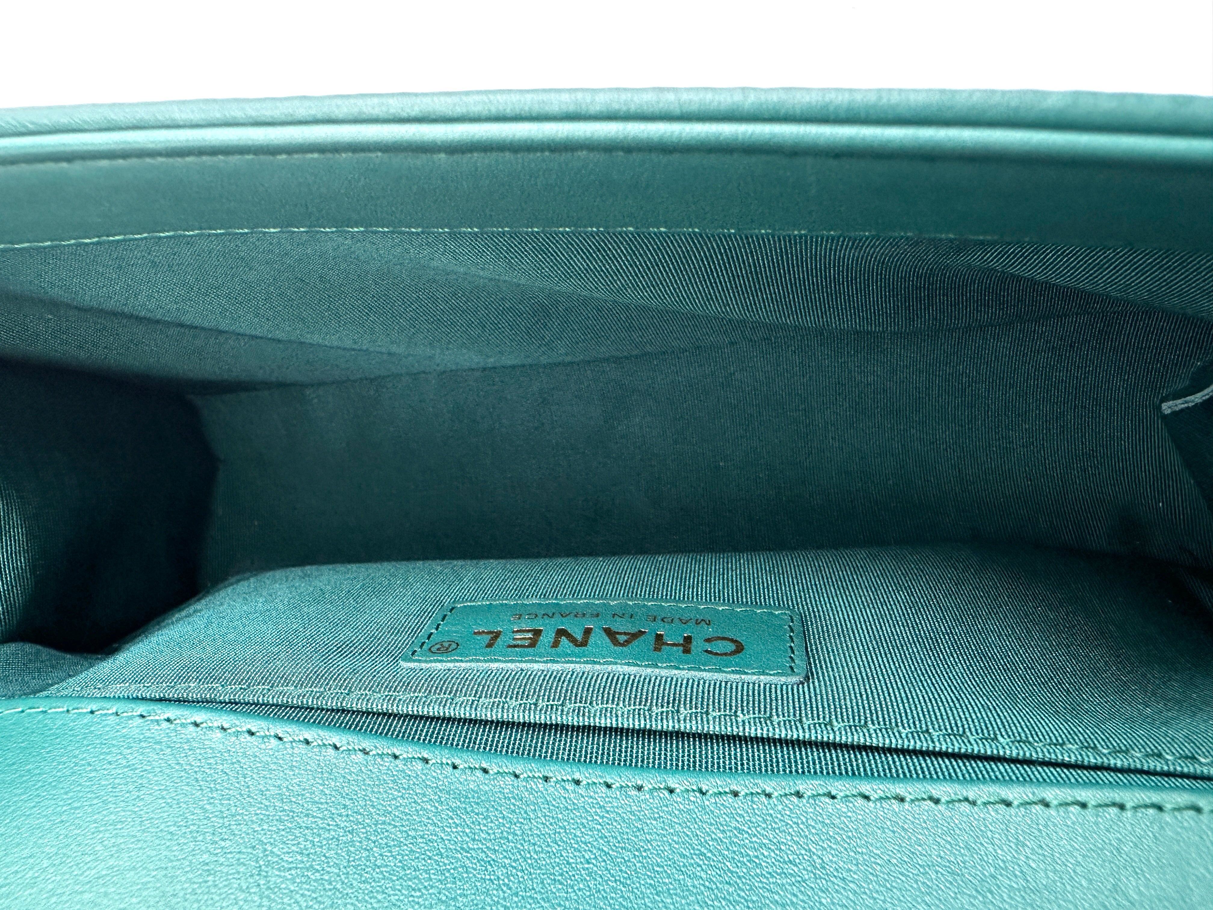 Chanel LeBoy Blue Chevron Quilted Leather Medium Size Flap Bag With Gold Buckle(27***16) IRIS217