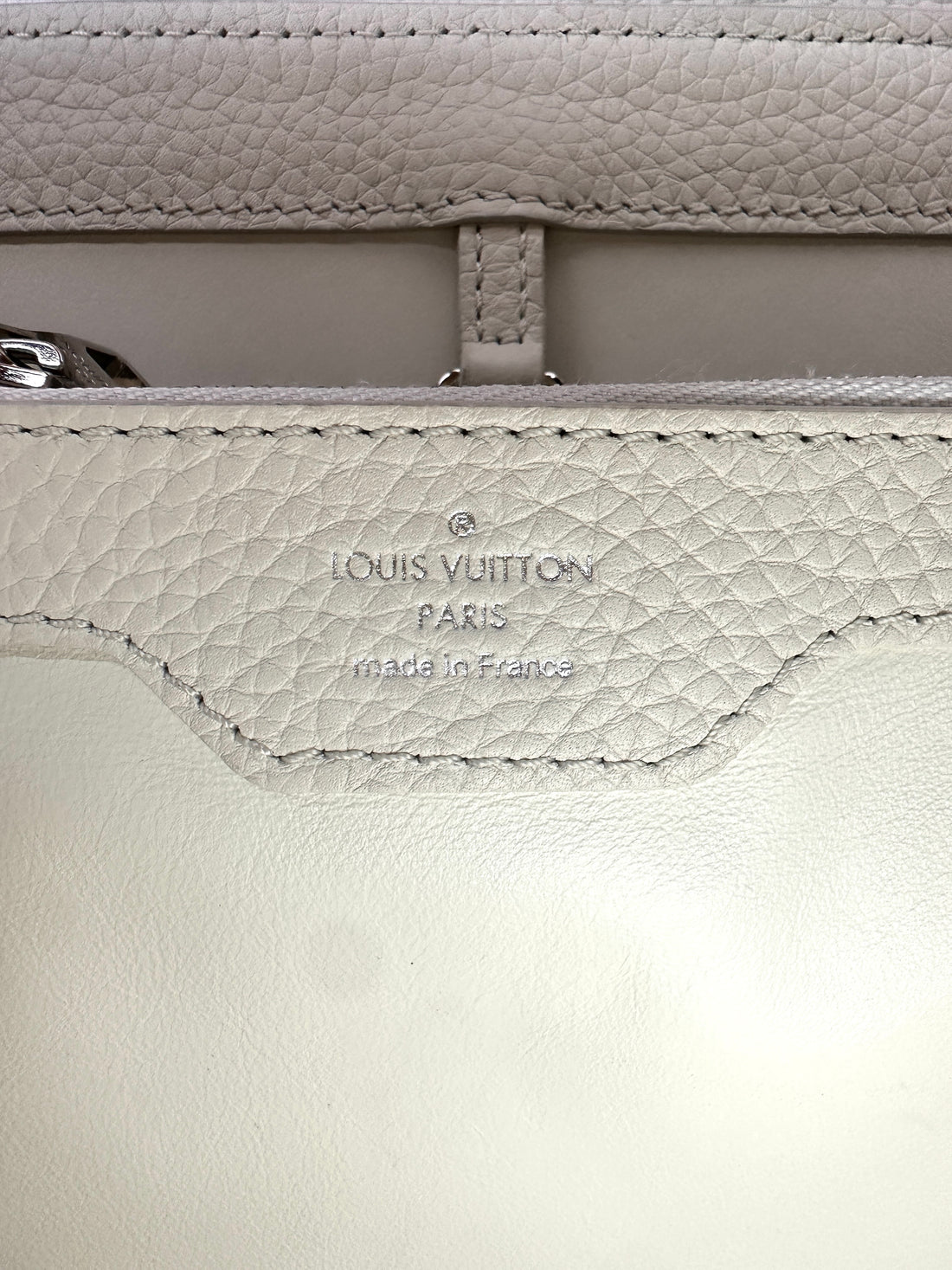 Louis Vuitton Capucines Blue Leather Handle Bag LV2656