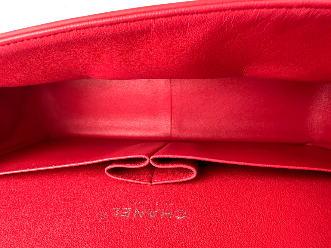 Chanel Classic Flap Red Quilted Patent Leather Shoulder Bag With Silver Buckle(21***38) CC1908