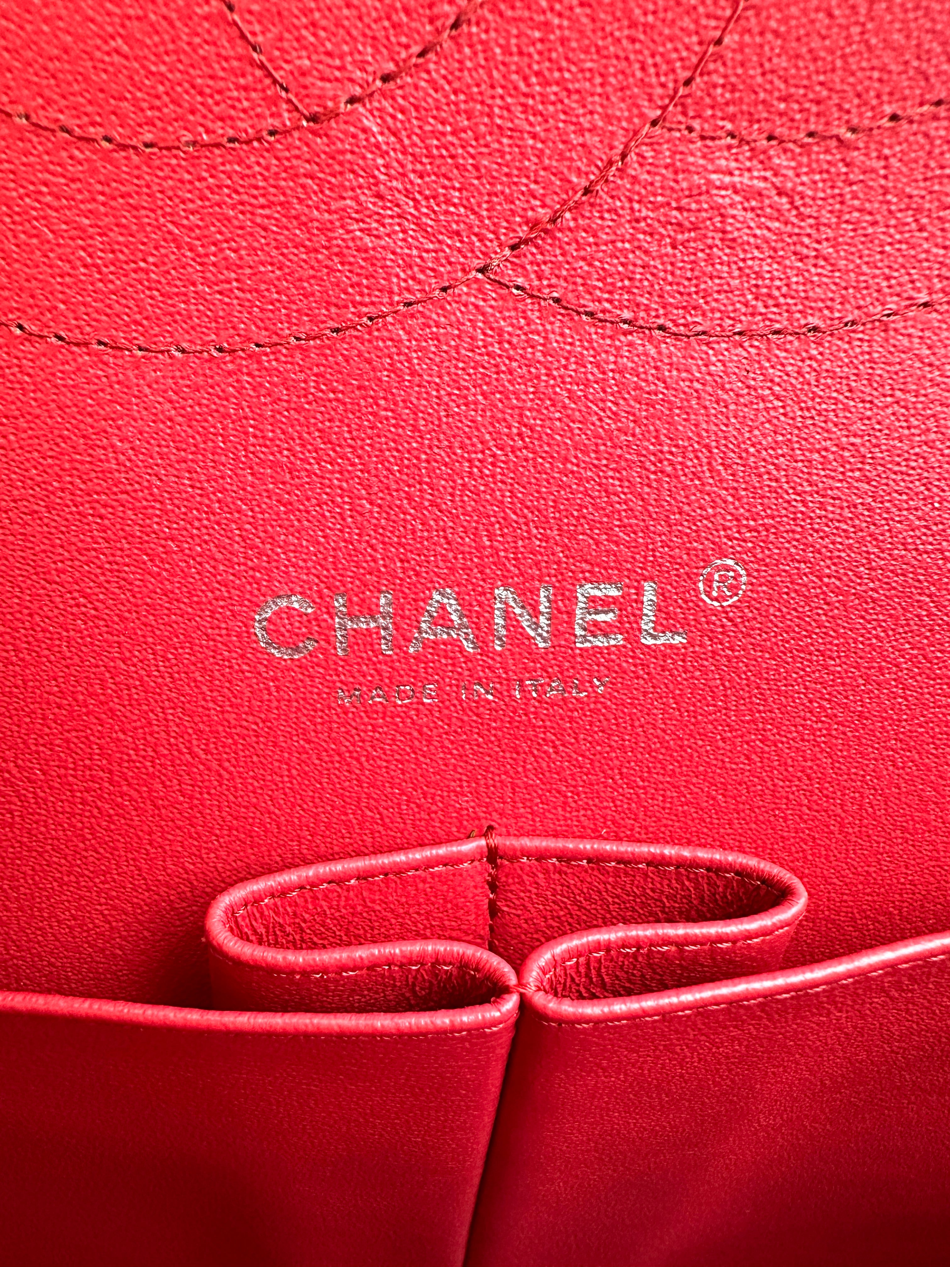 Chanel Classic Flap Red Quilted Patent Leather Shoulder Bag With Silver Buckle(21***38) CC1908