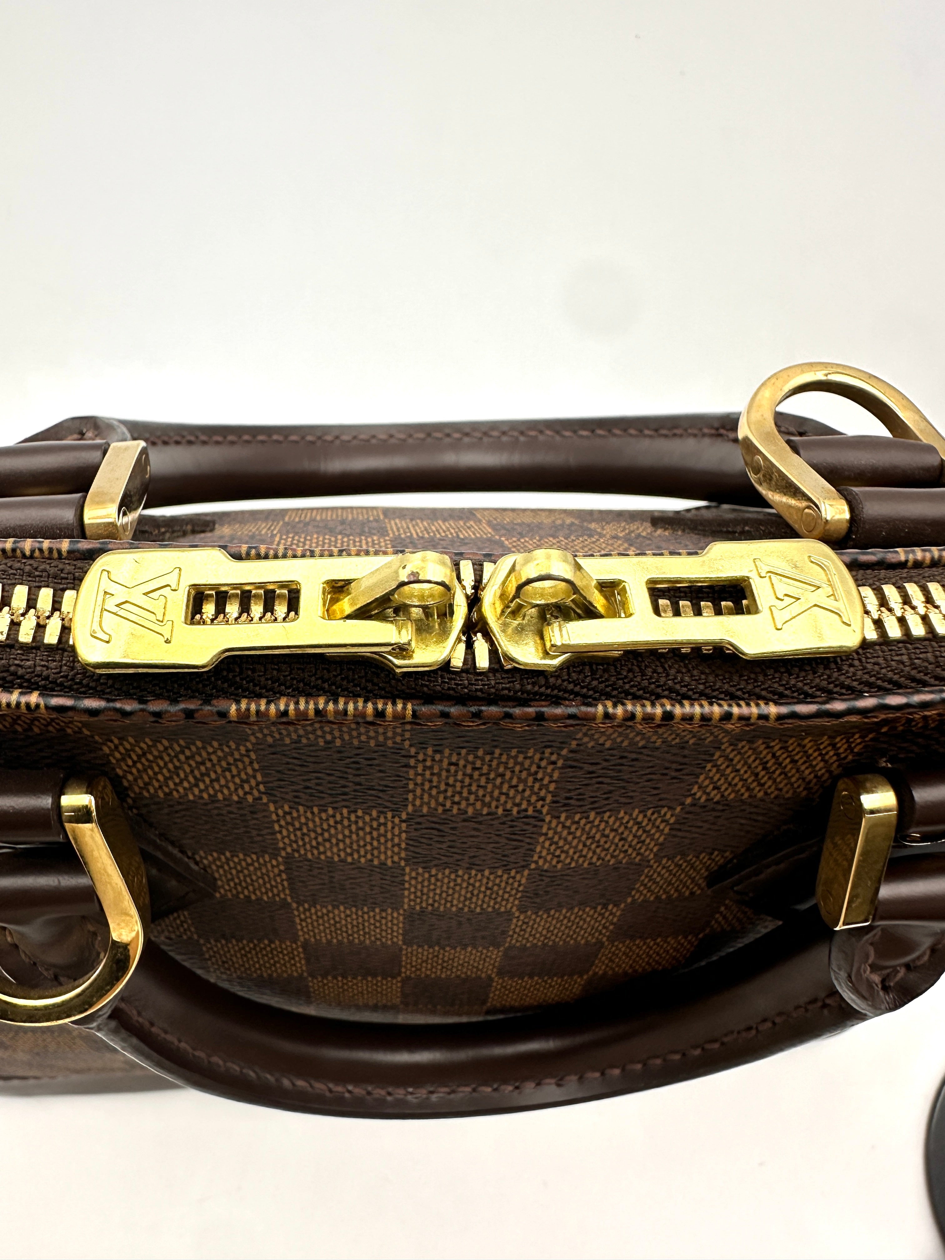 Louis Vuitton Alma Damier Ebene Handle Bag LV2659