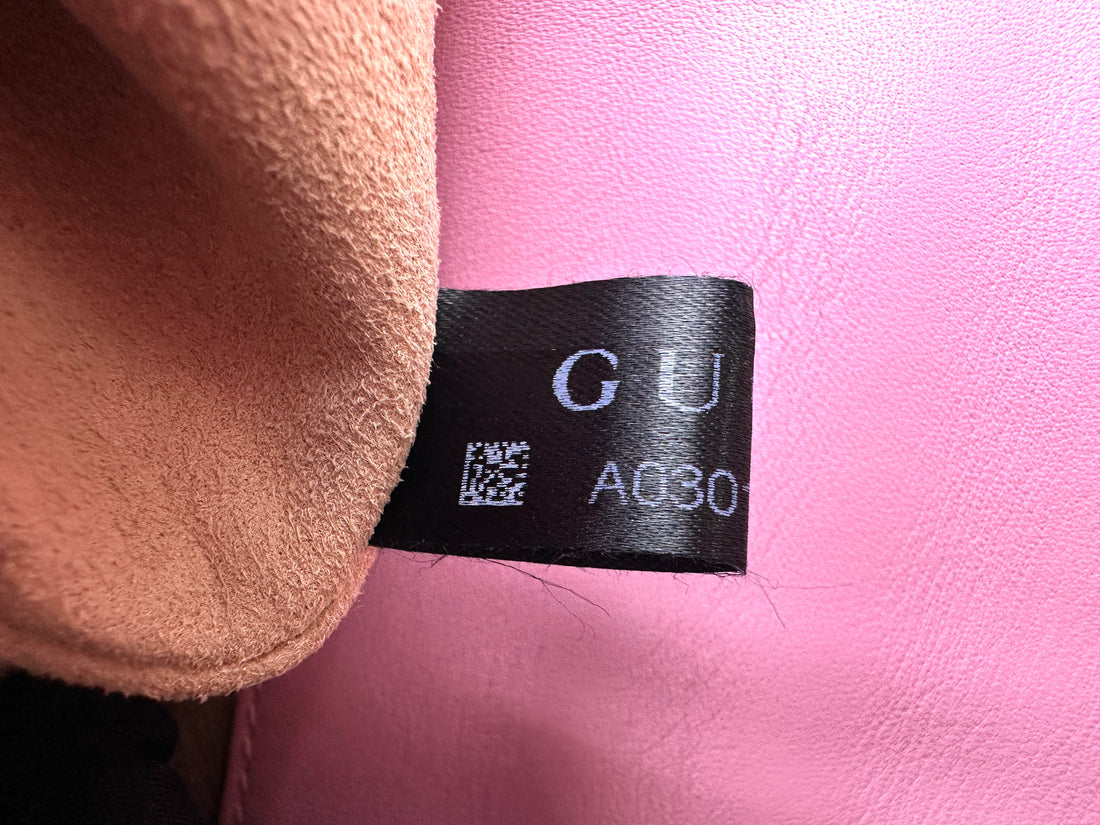 Gucci Padlock GG Supreme Monogram Strawberry Shoulder Bag GG934